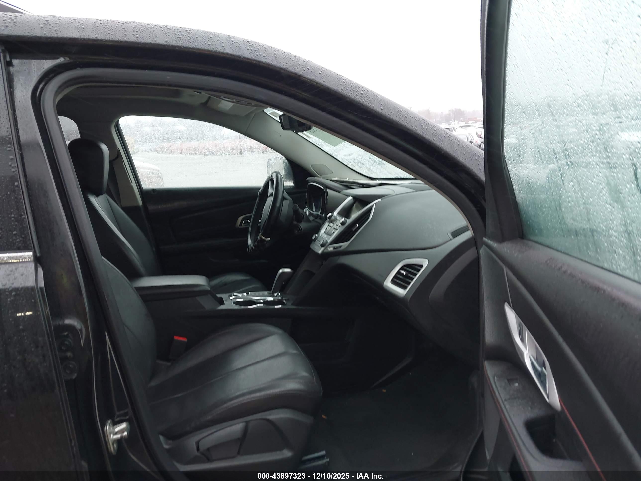 GMC TERRAIN image 5