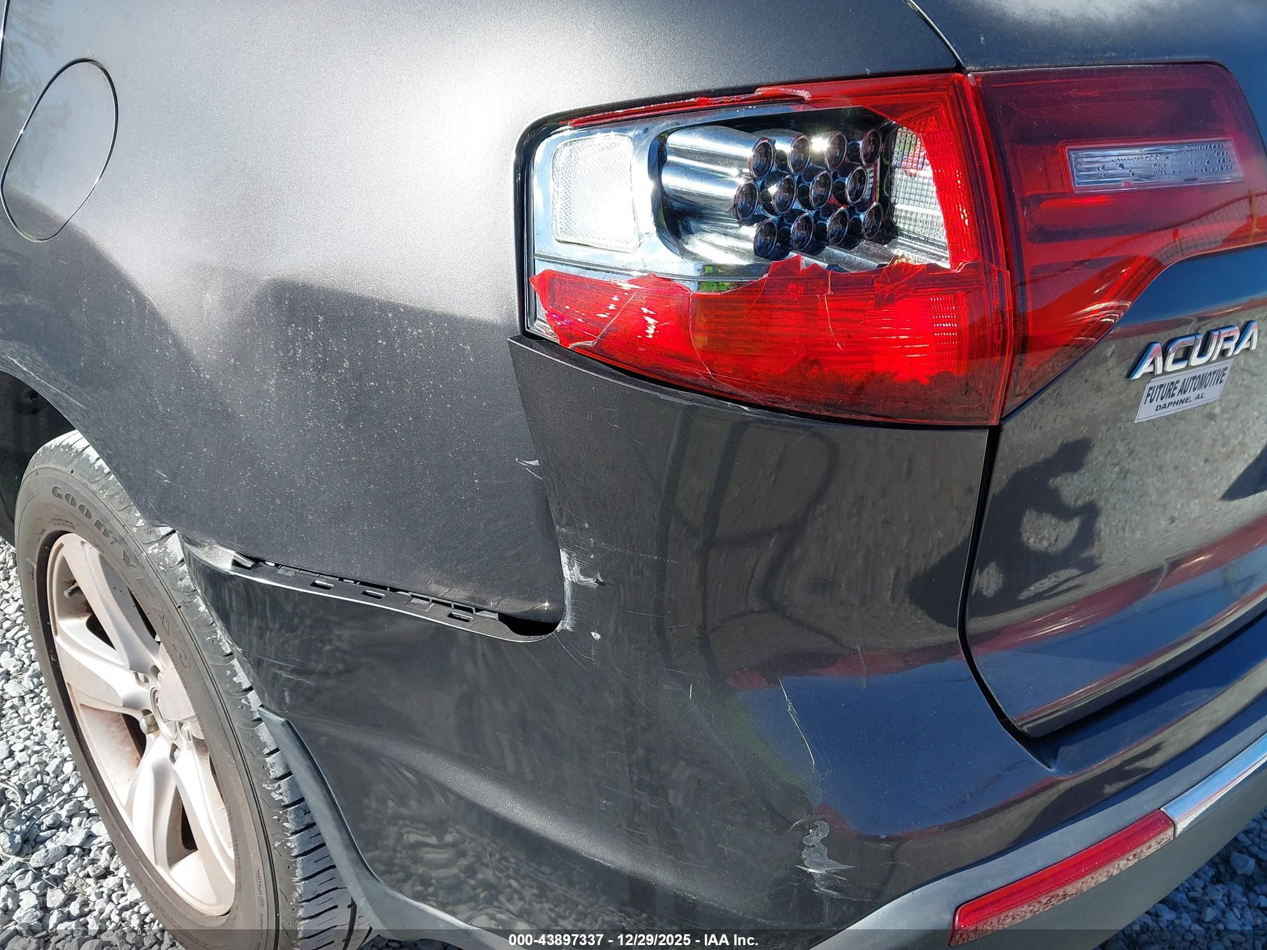 ACURA MDX image 6