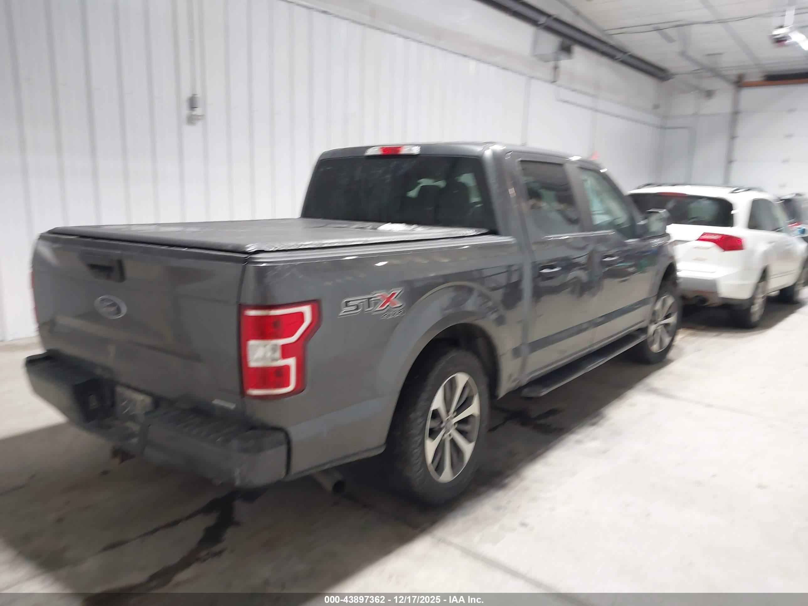 FORD F-150 image 4