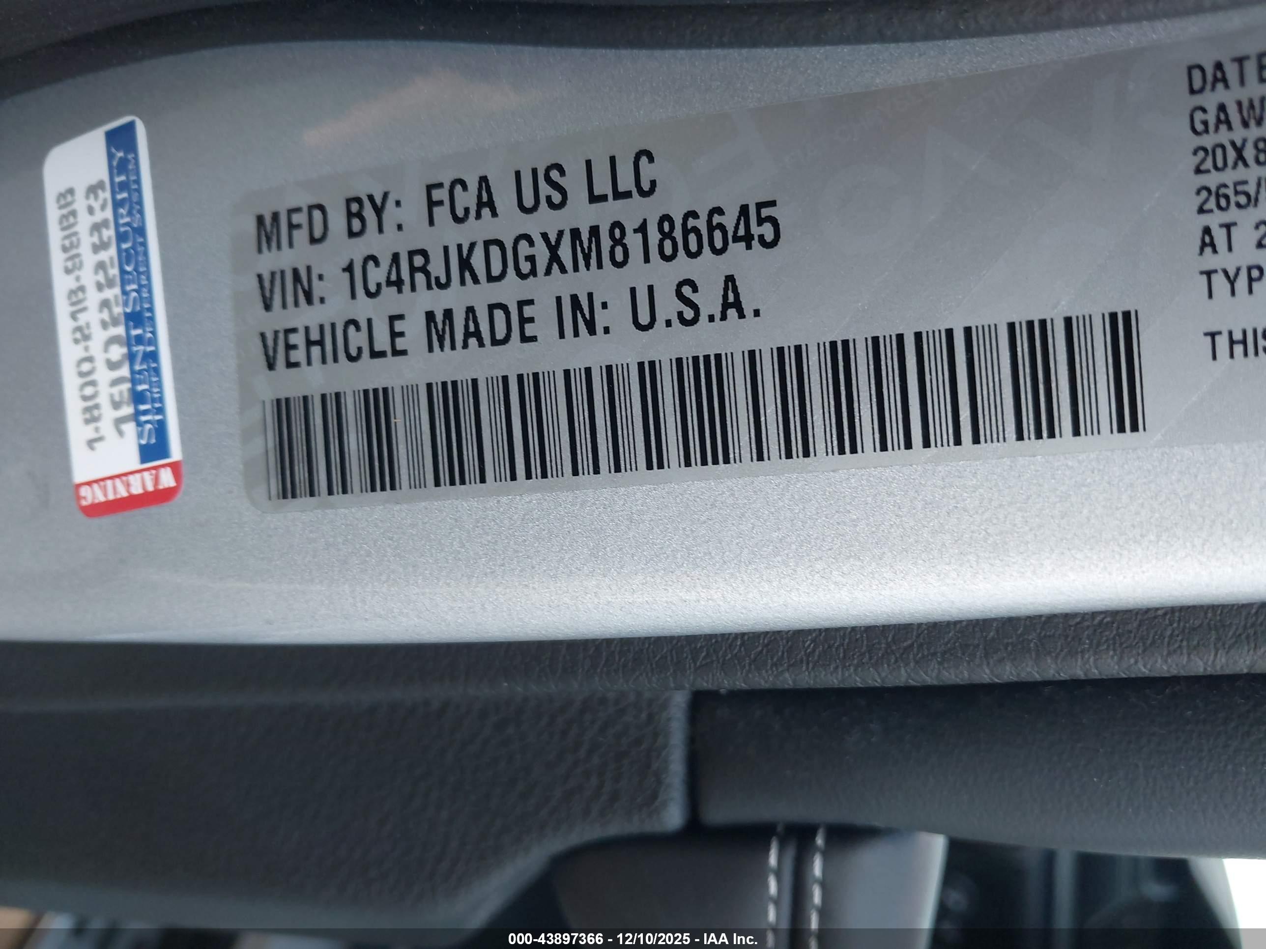 JEEP GRAND image 9