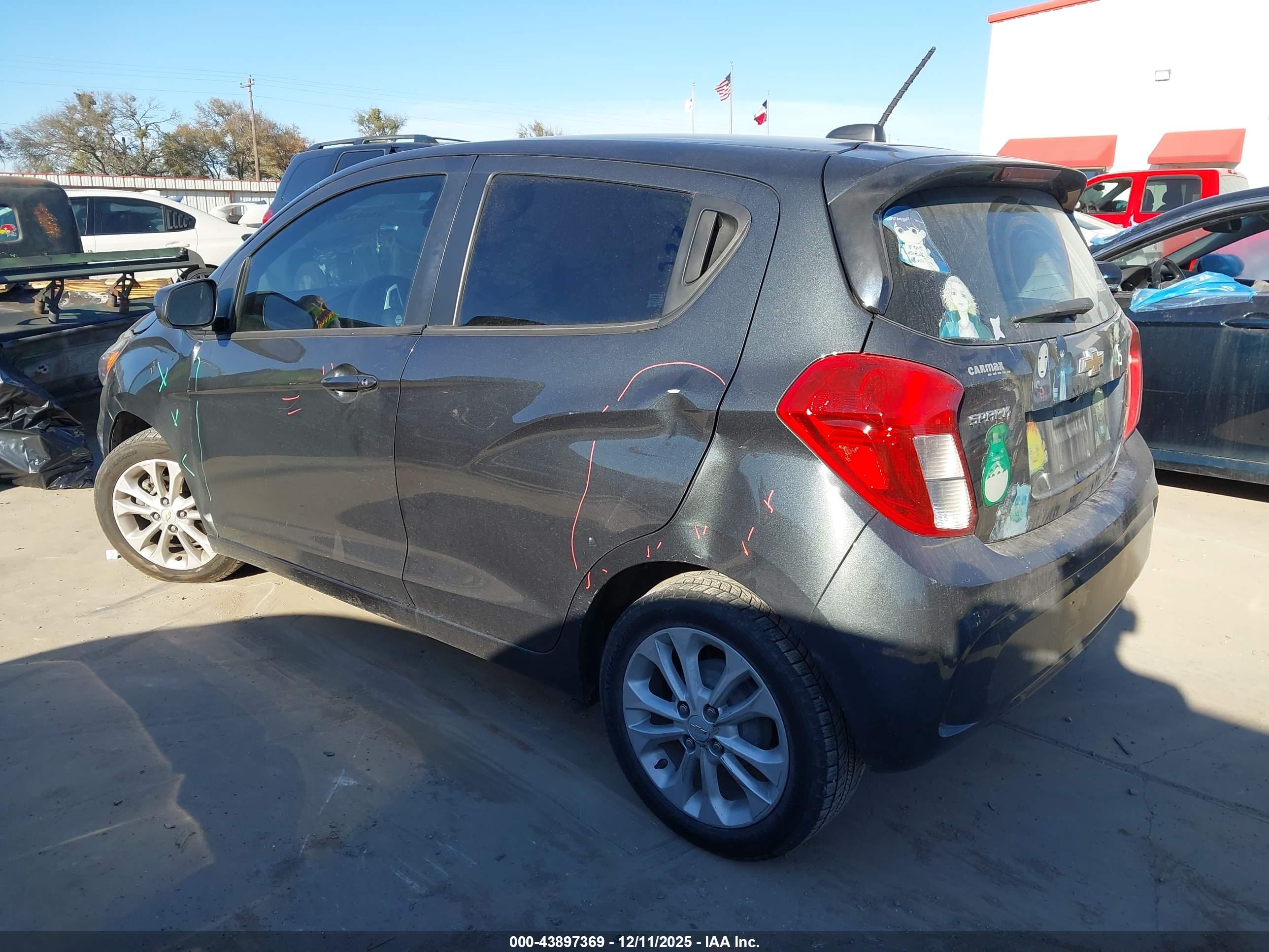 CHEVROLET SPARK image 3