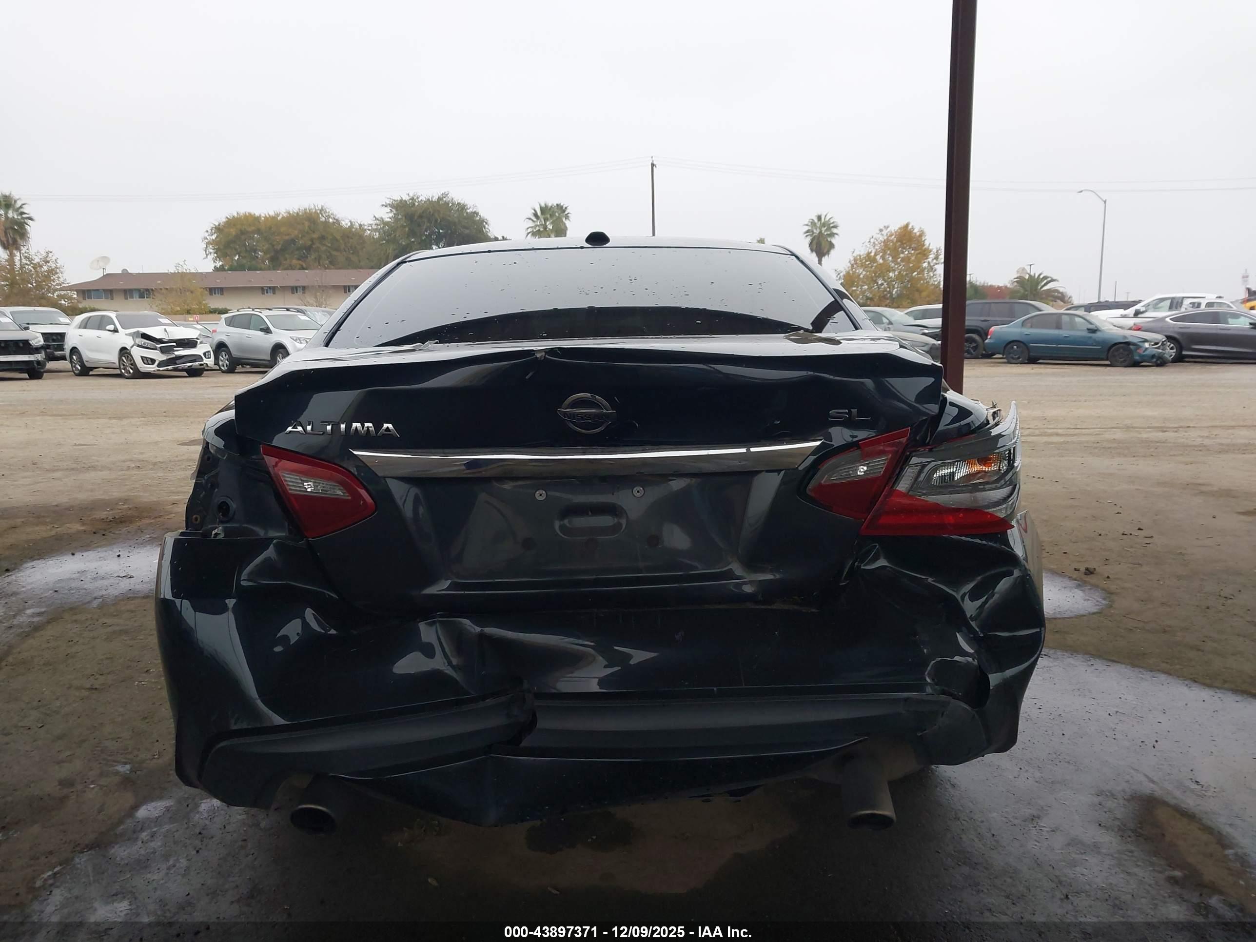 NISSAN ALTIMA image 6