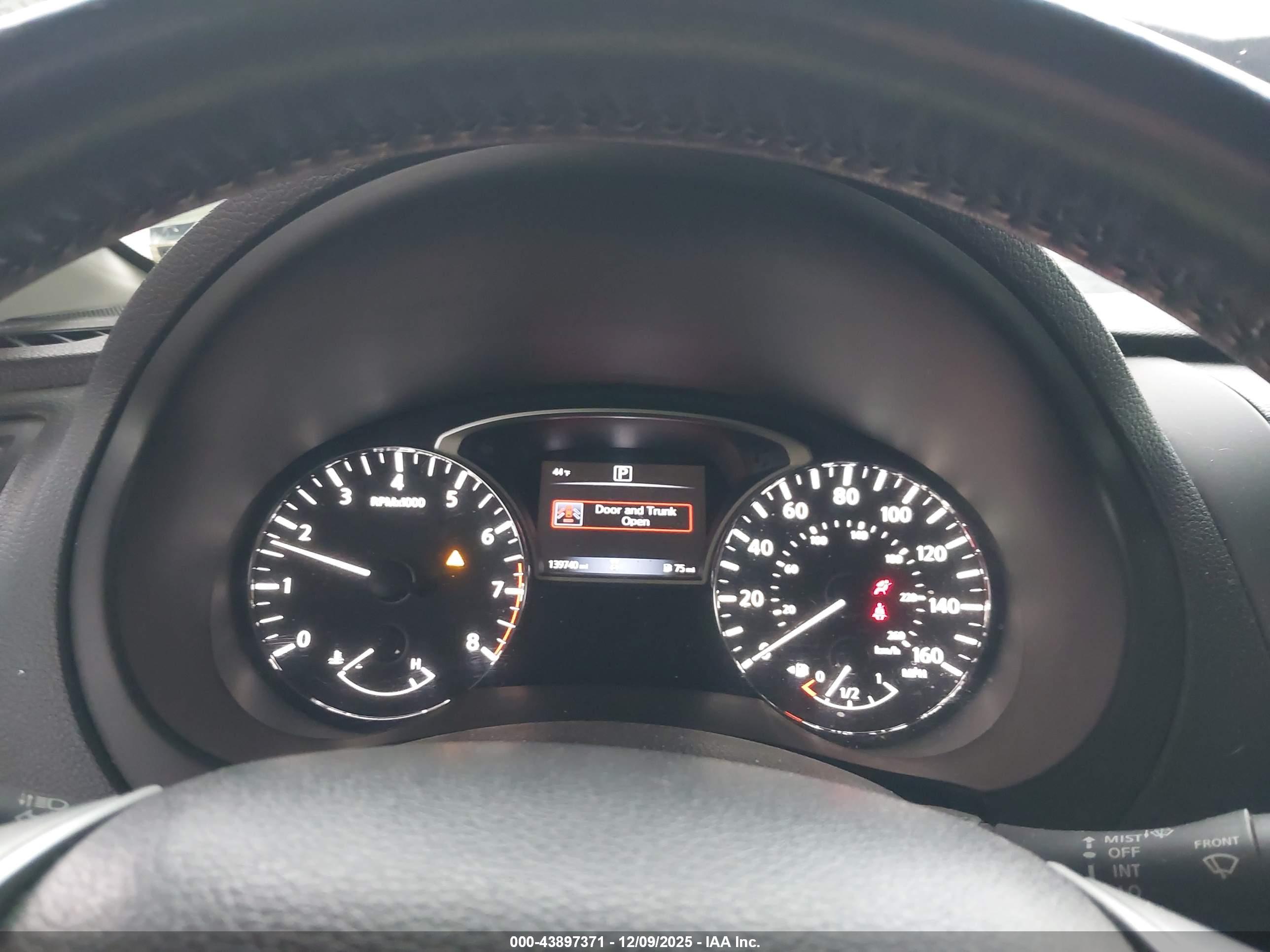 NISSAN ALTIMA image 7