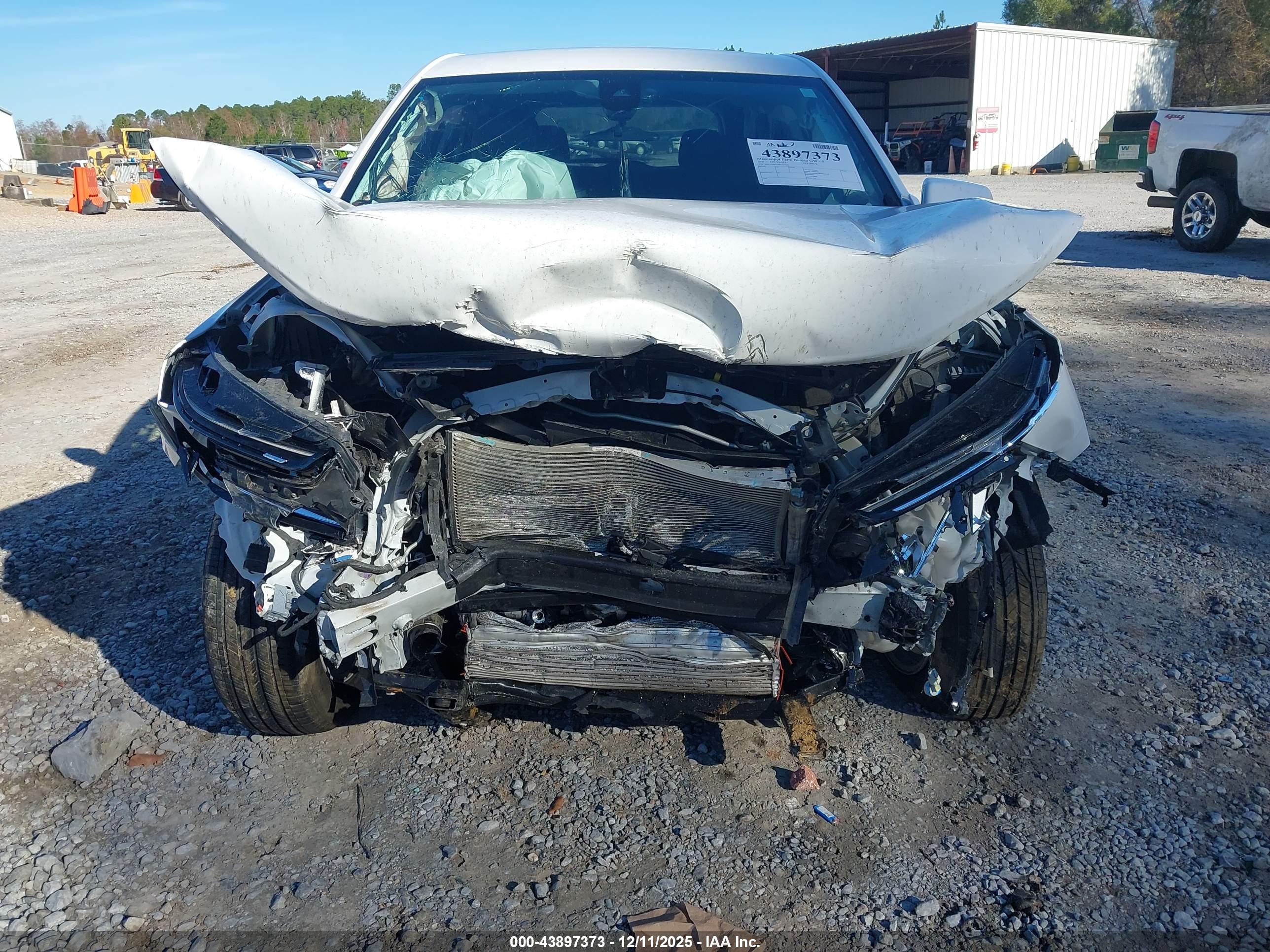 CHEVROLET EQUINOX image 6