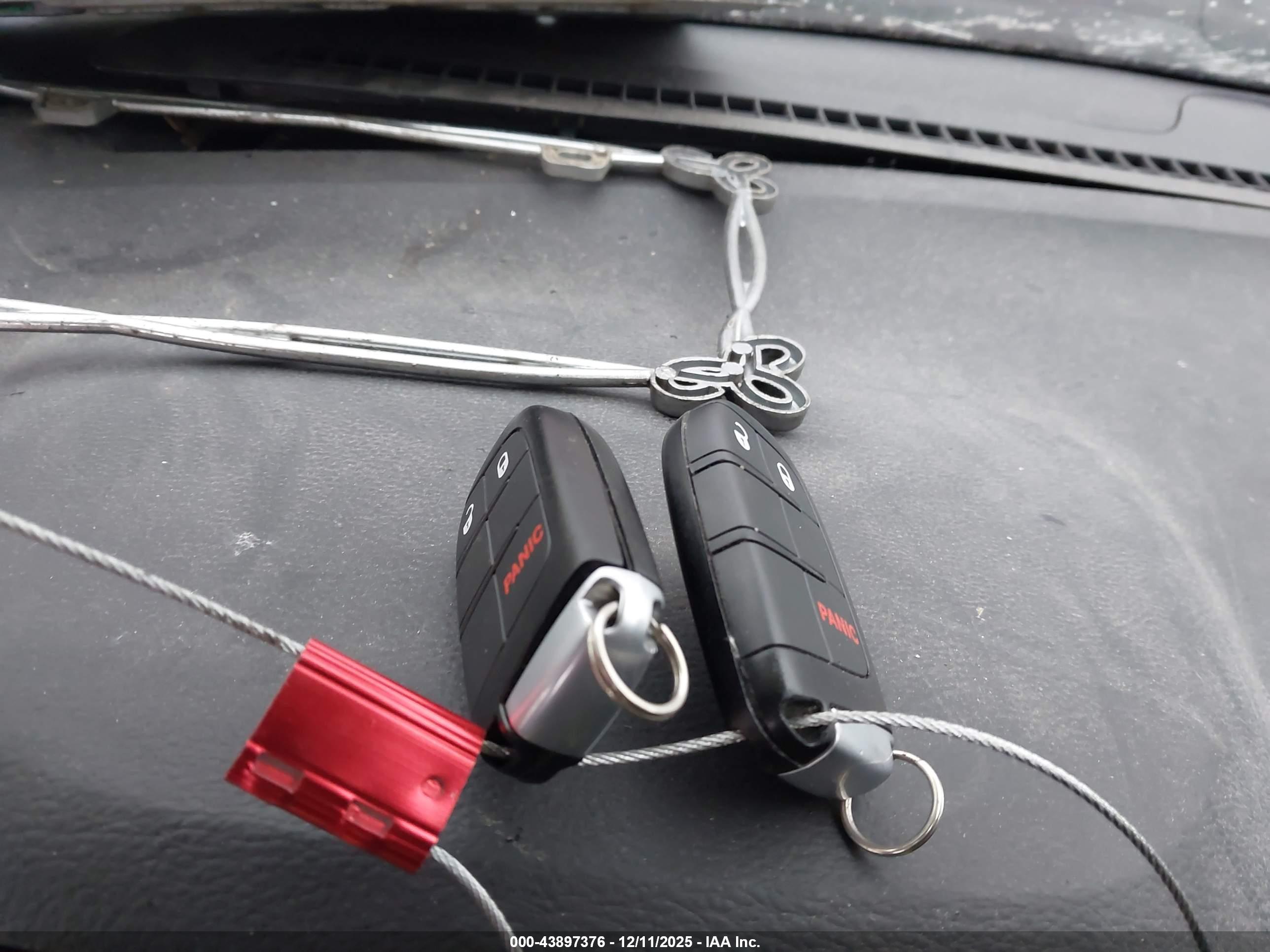 DODGE DURANGO image 11