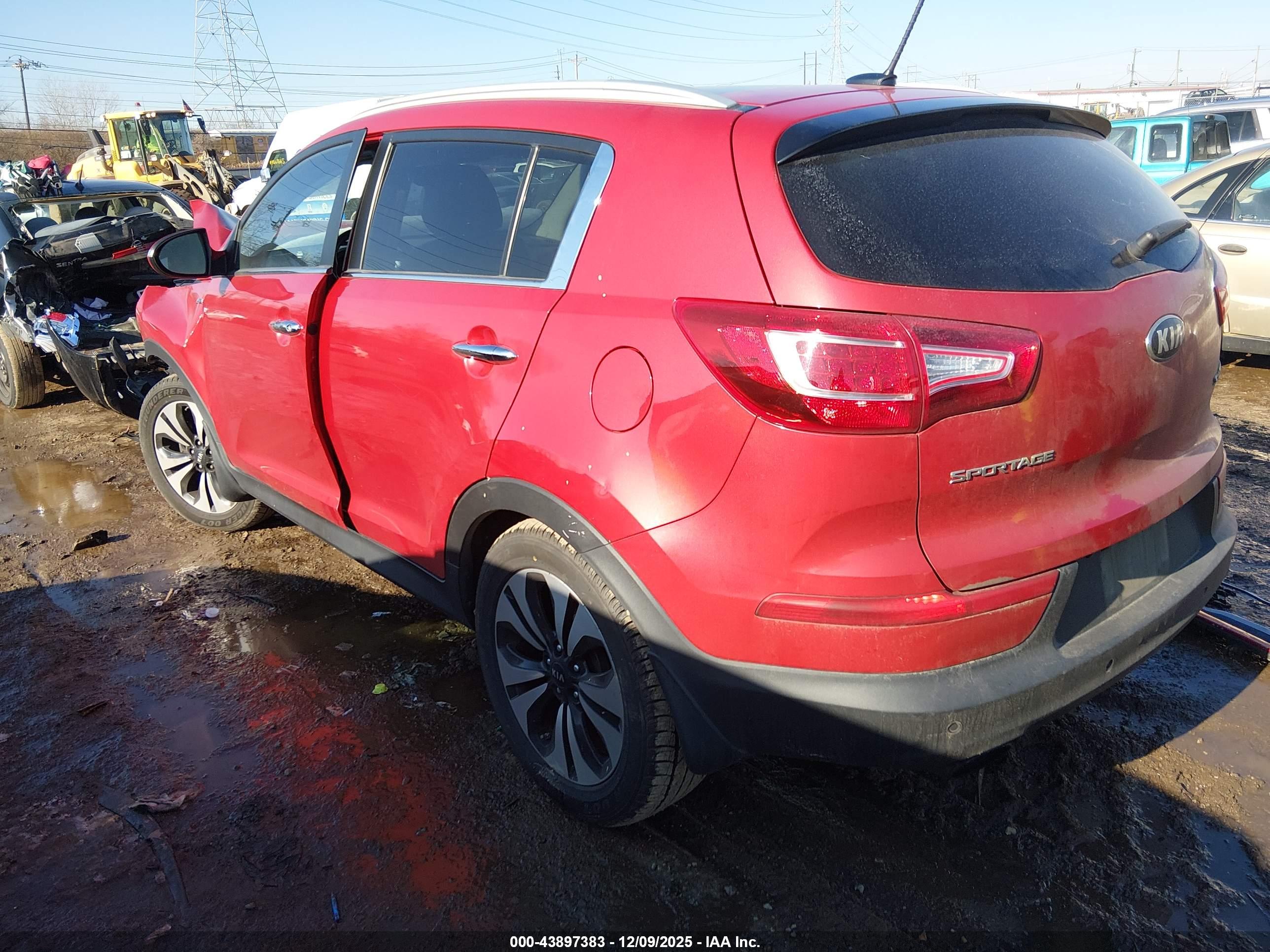 KIA SPORTAGE image 3