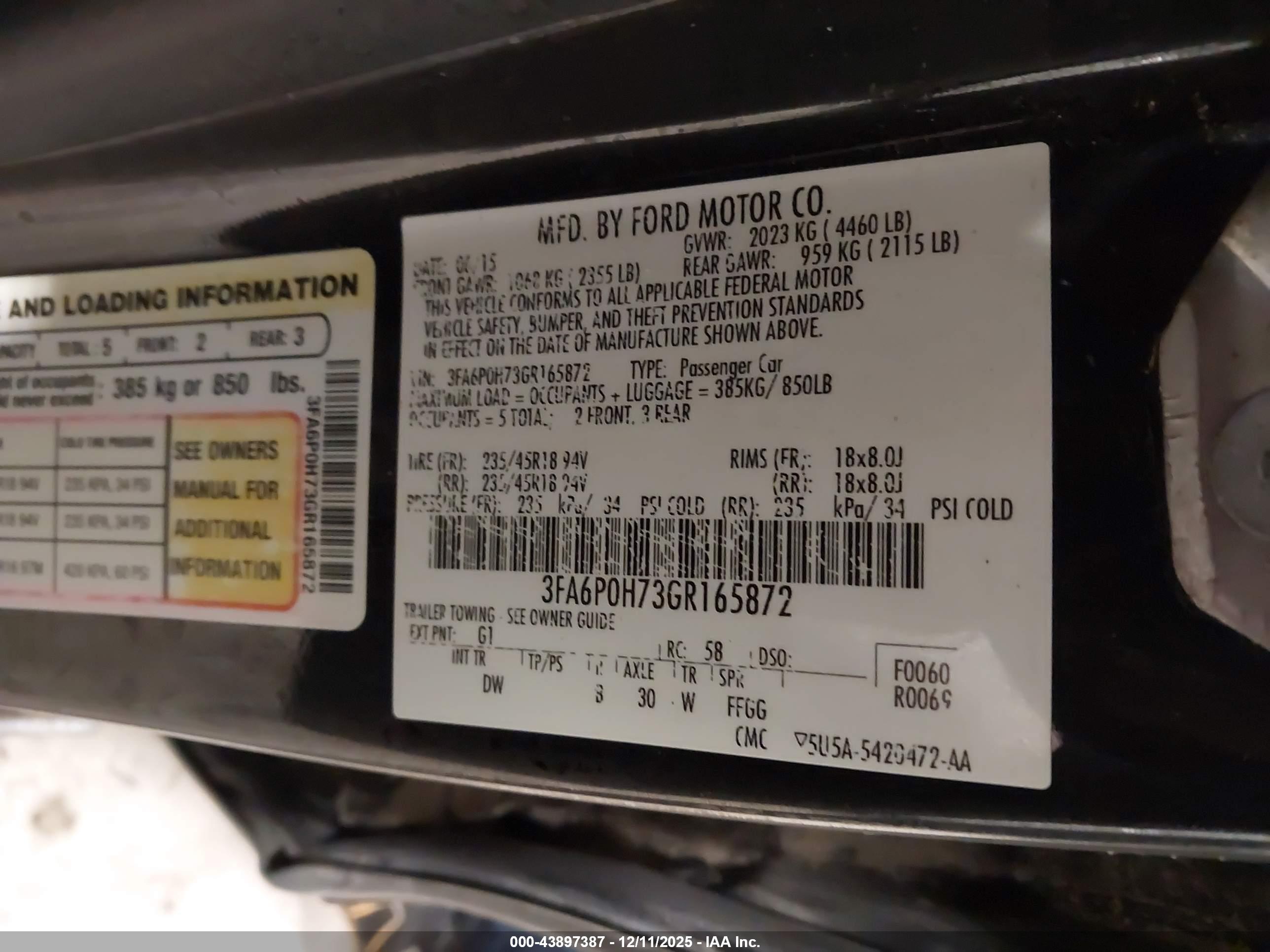 FORD FUSION image 9