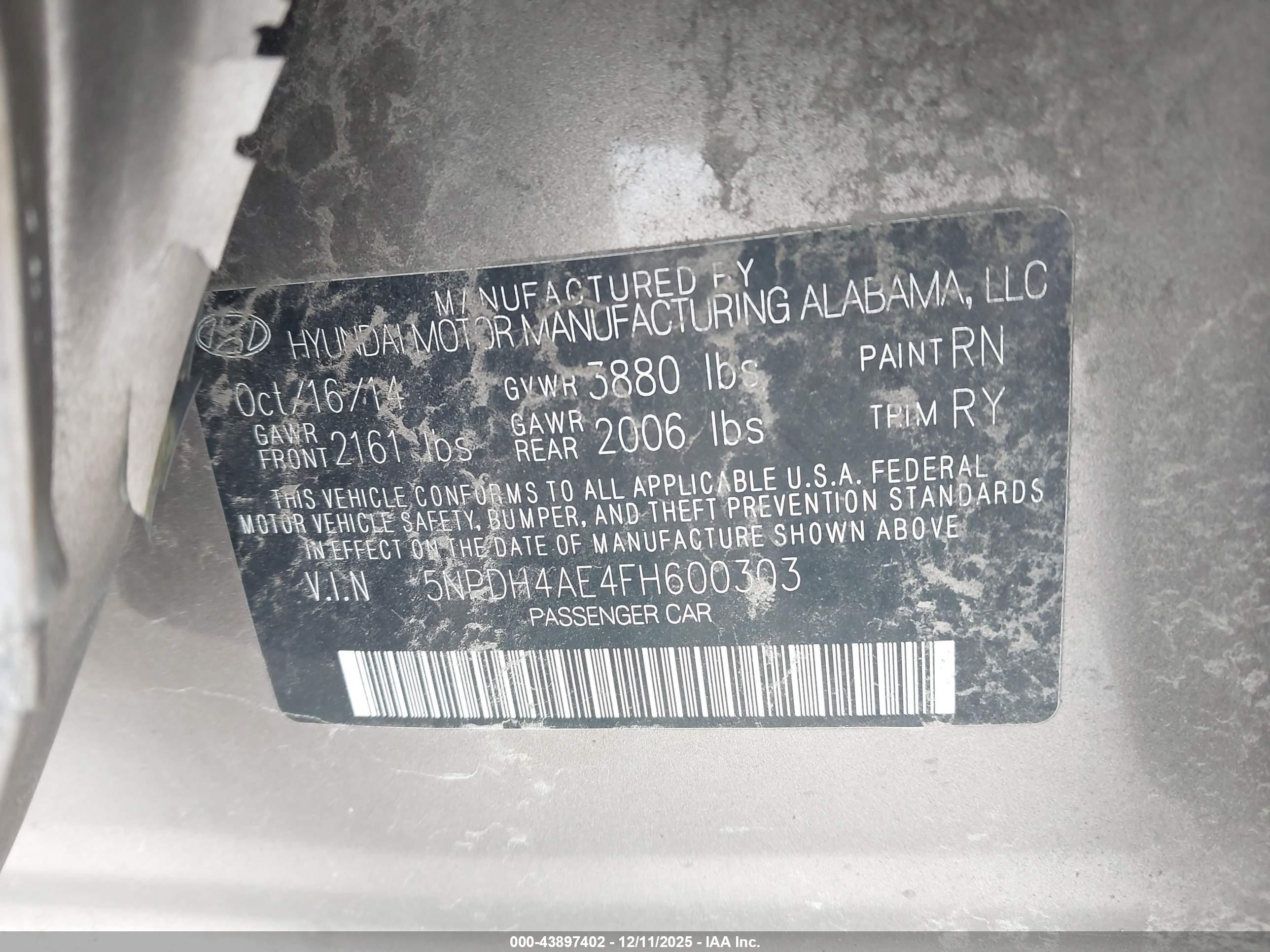 HYUNDAI ELANTRA image 9