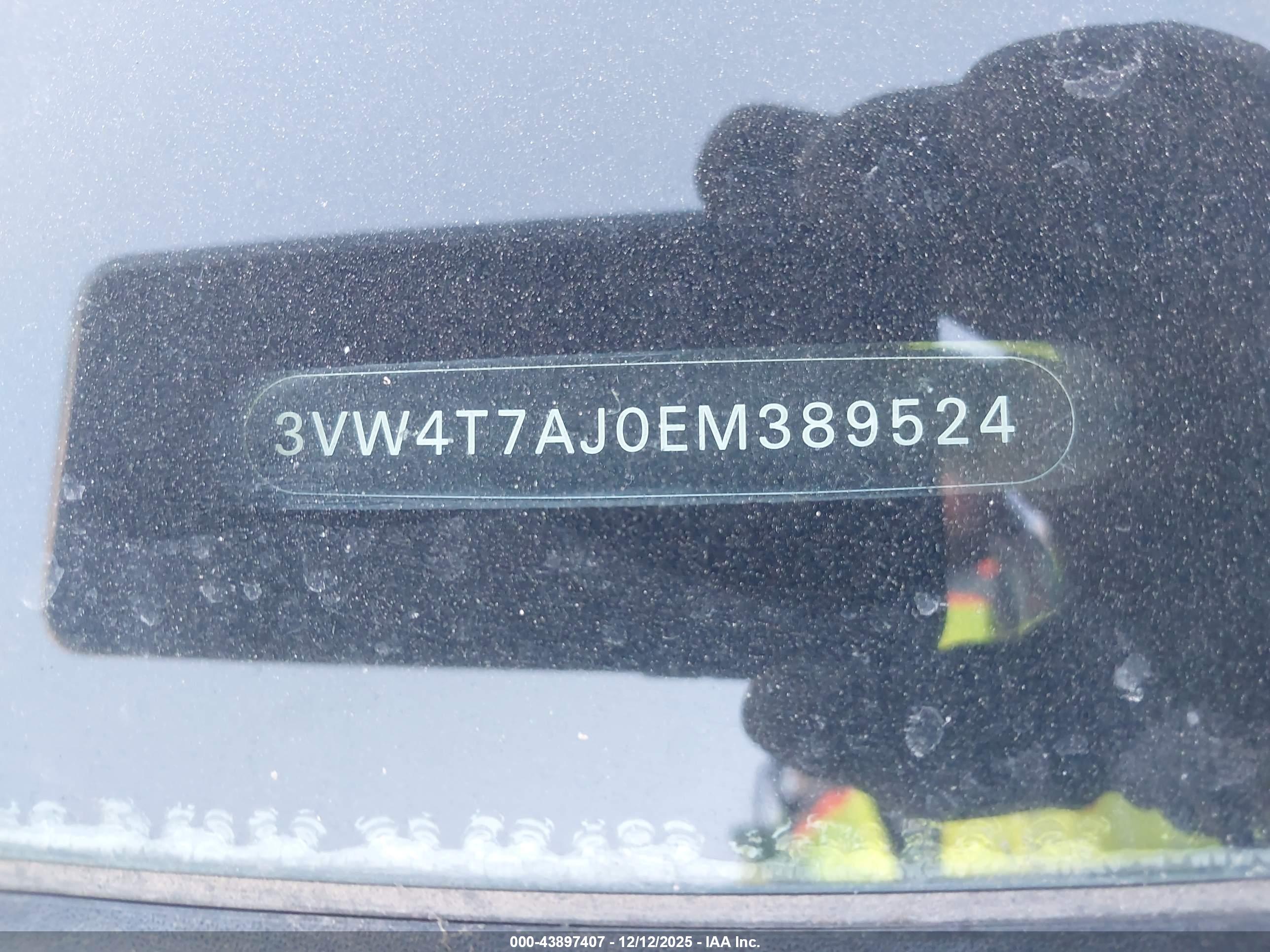 VOLKSWAGEN JETTA image 9