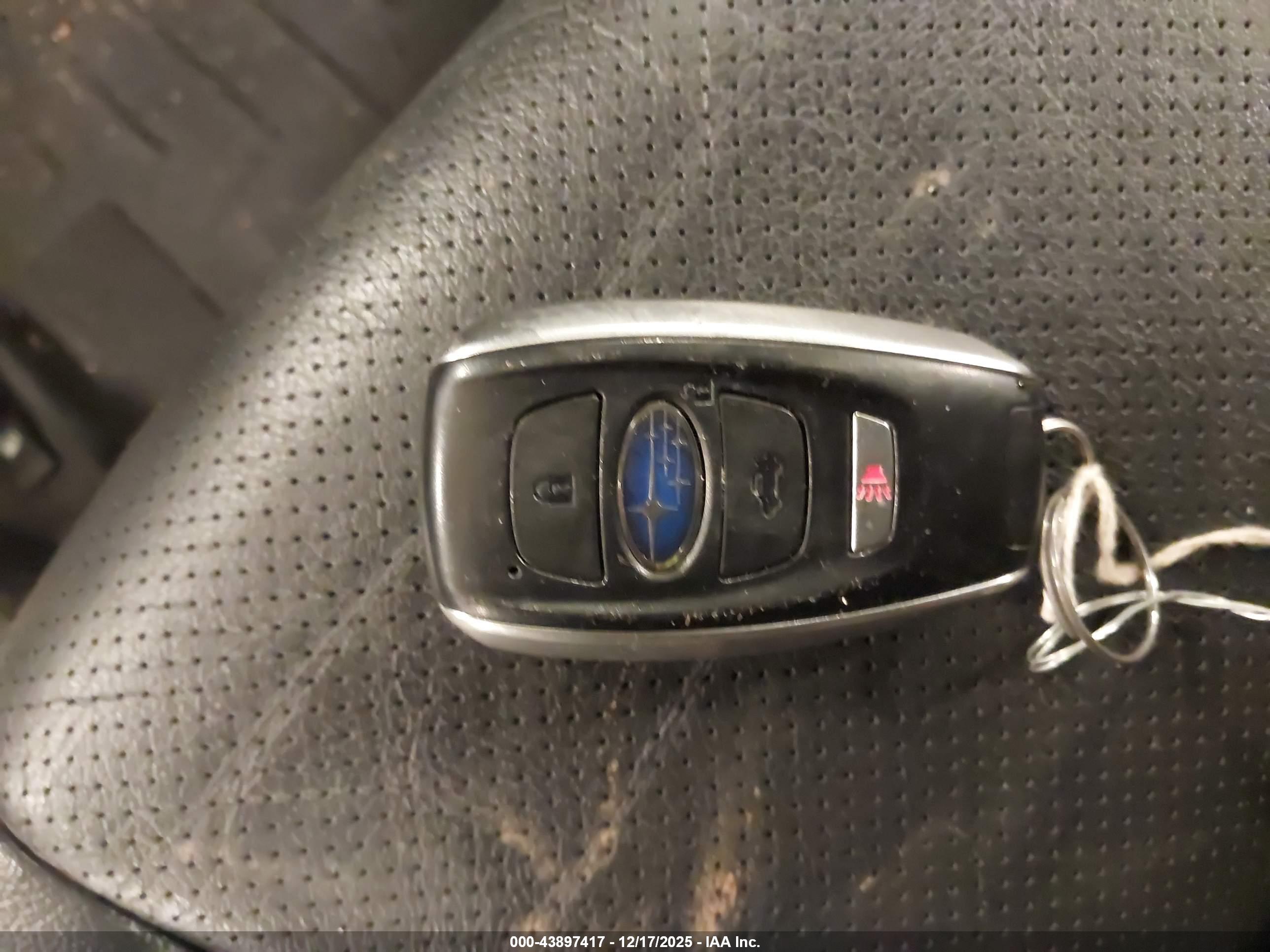 SUBARU OUTBACK image 11