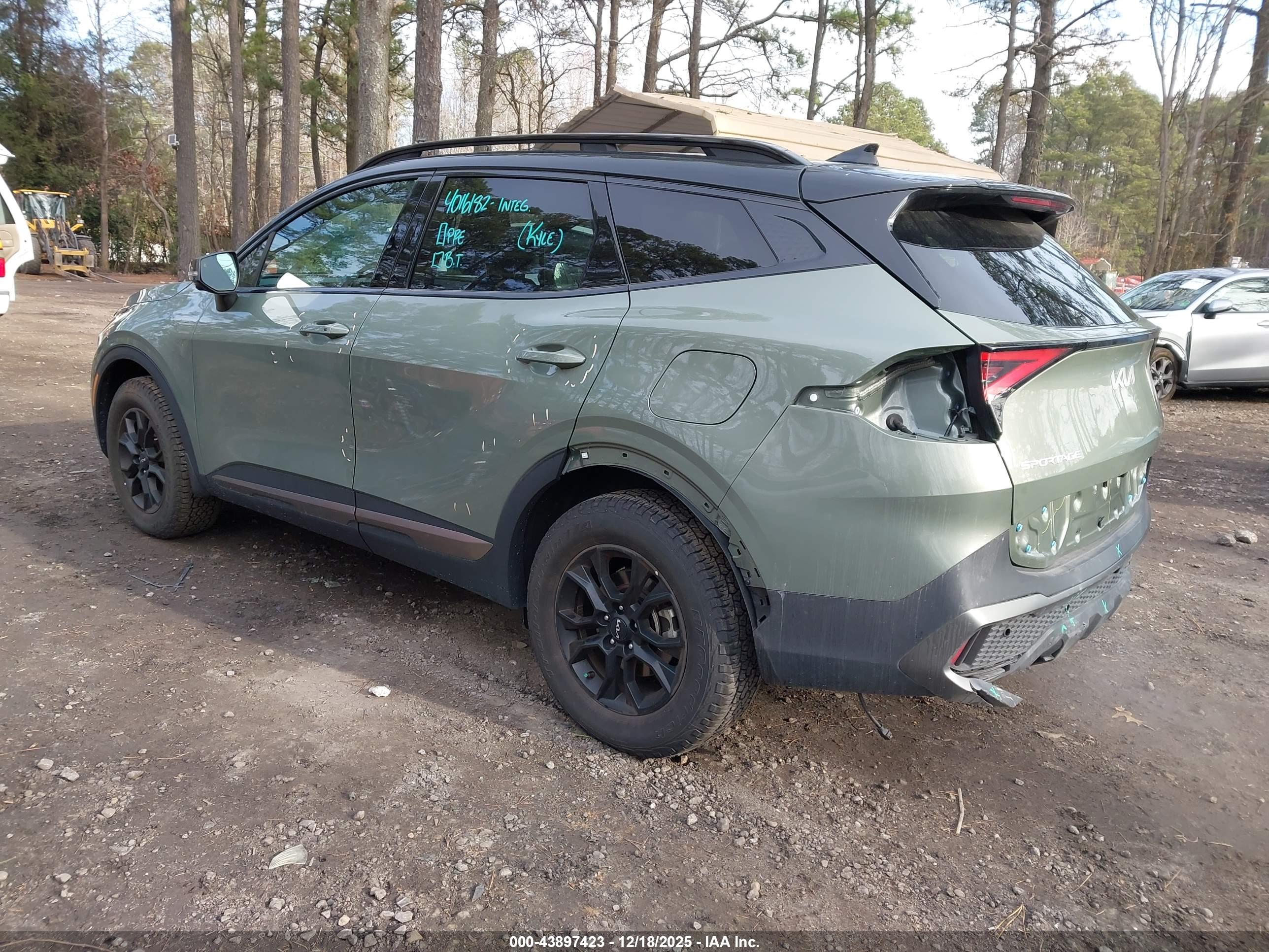 KIA SPORTAGE image 3
