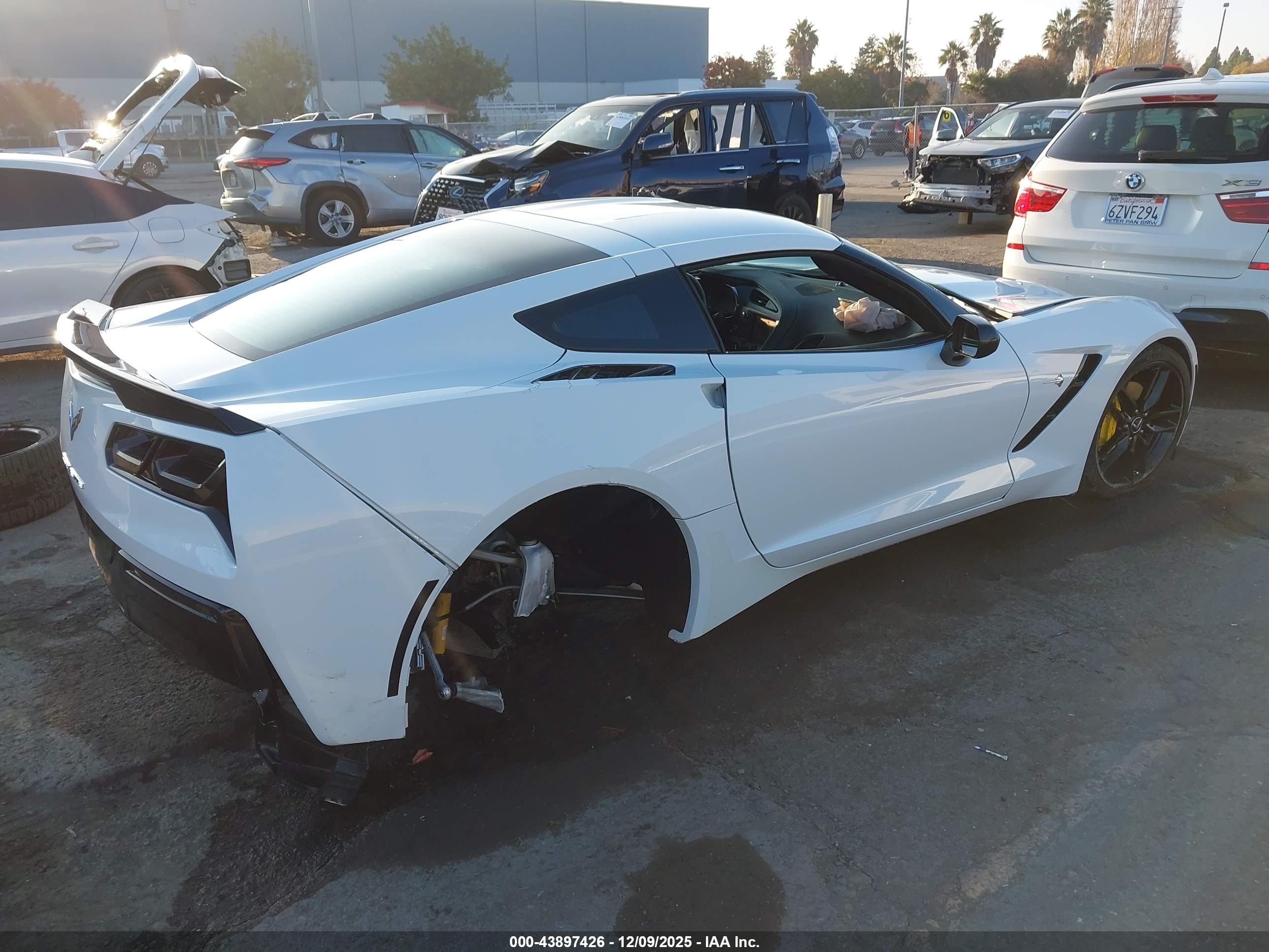 CHEVROLET CORVETTE image 4