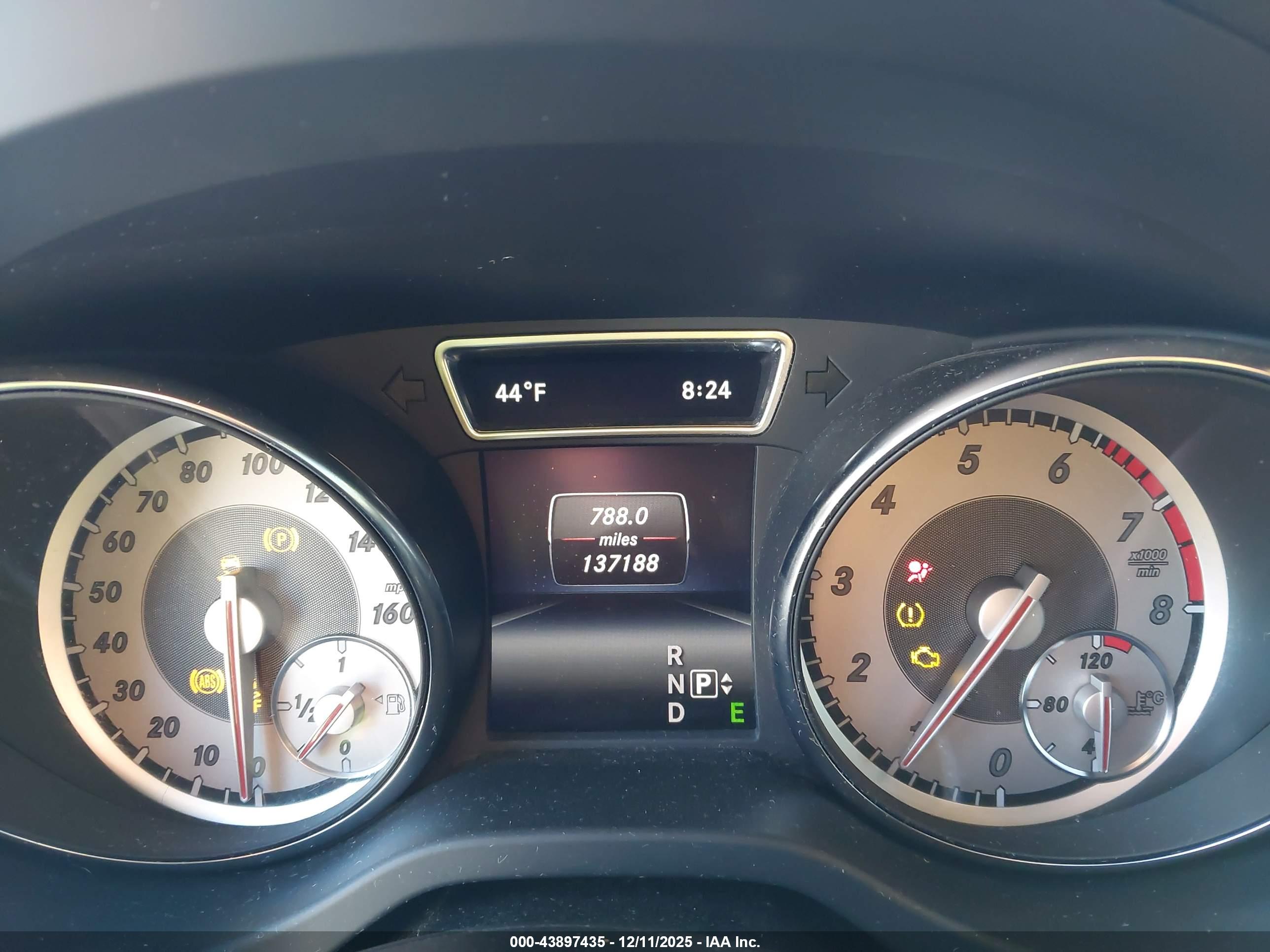 MERCEDES-BENZ CLA image 7