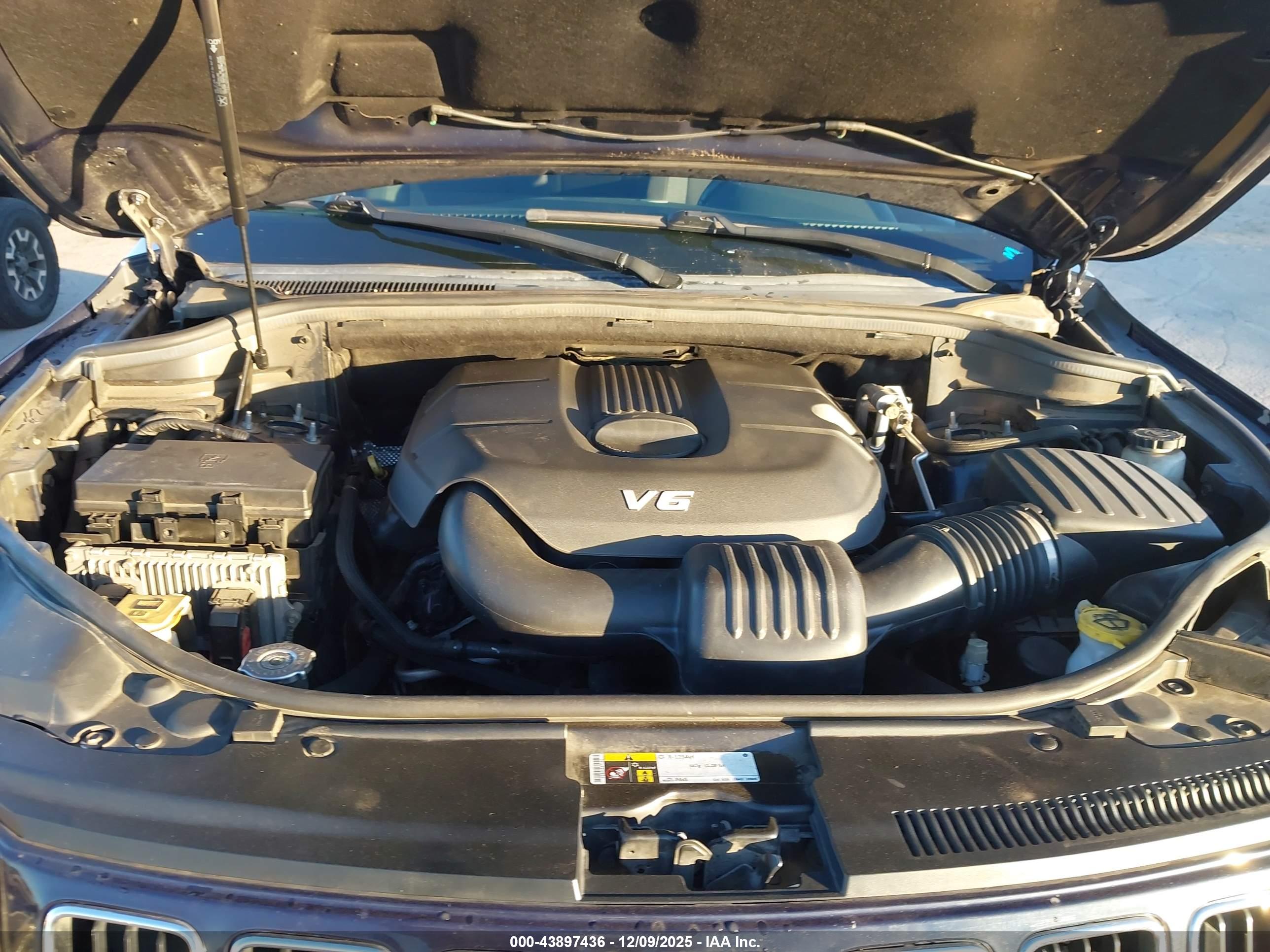 JEEP GRAND image 10