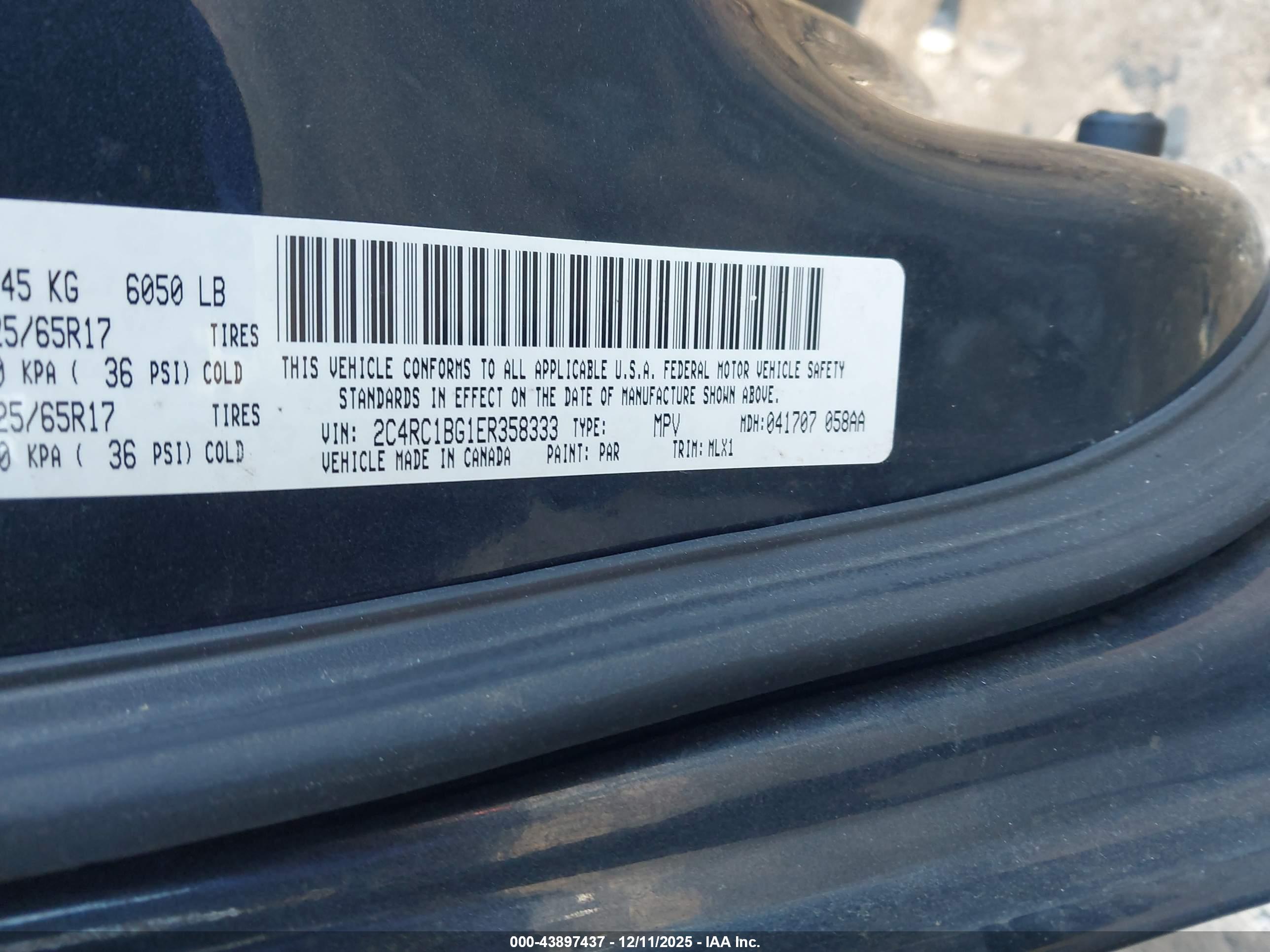 CHRYSLER TOWN image 9