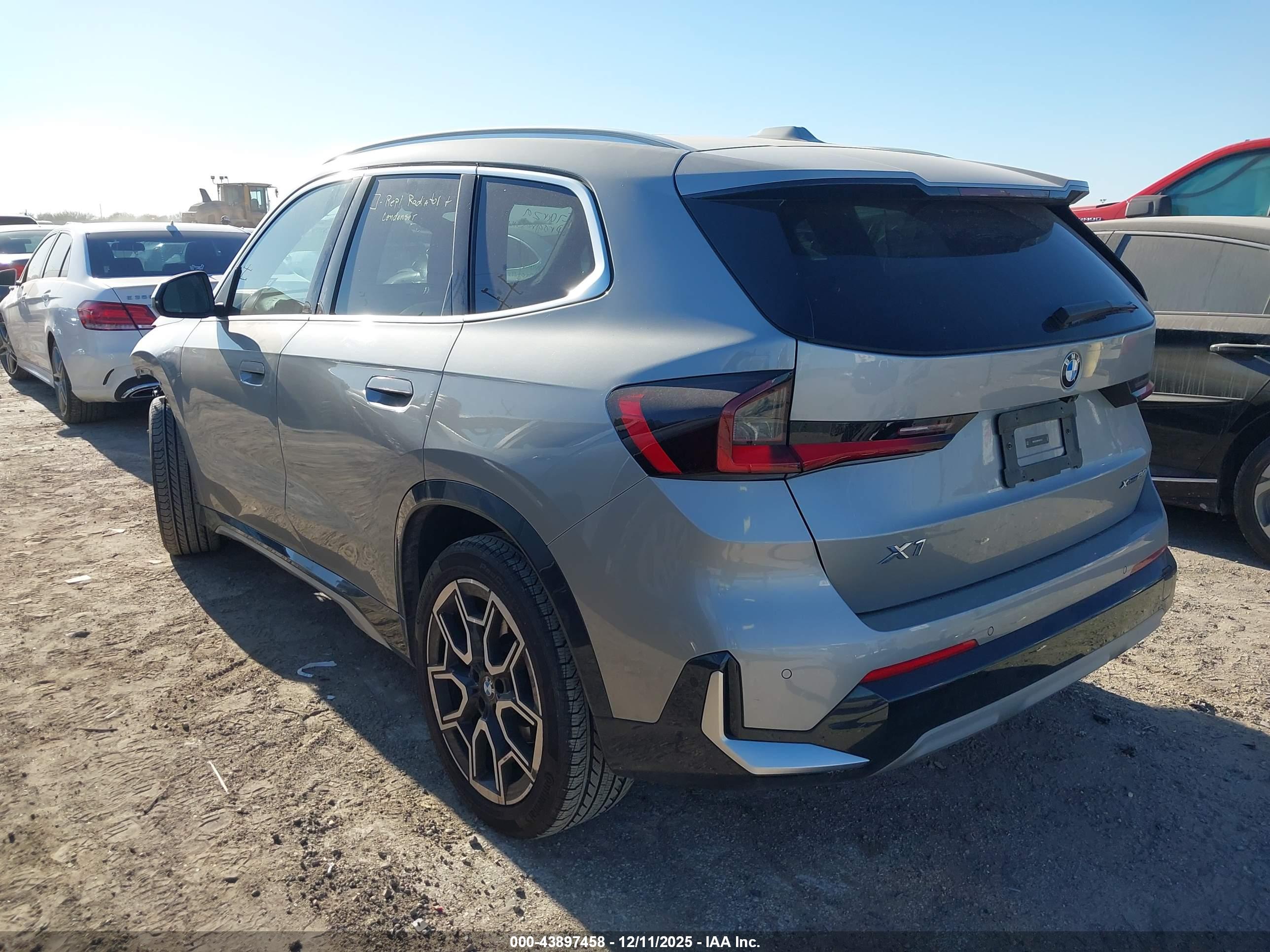 BMW X1 image 3
