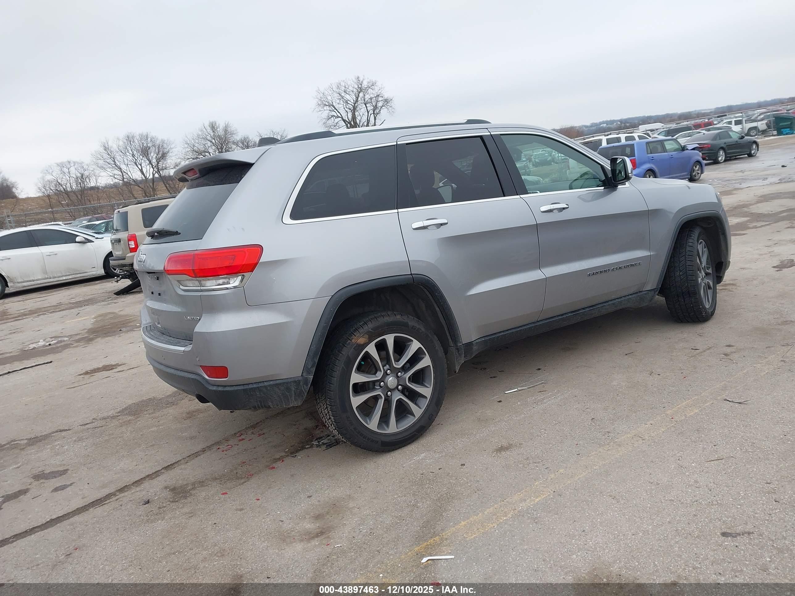 JEEP GRAND image 4