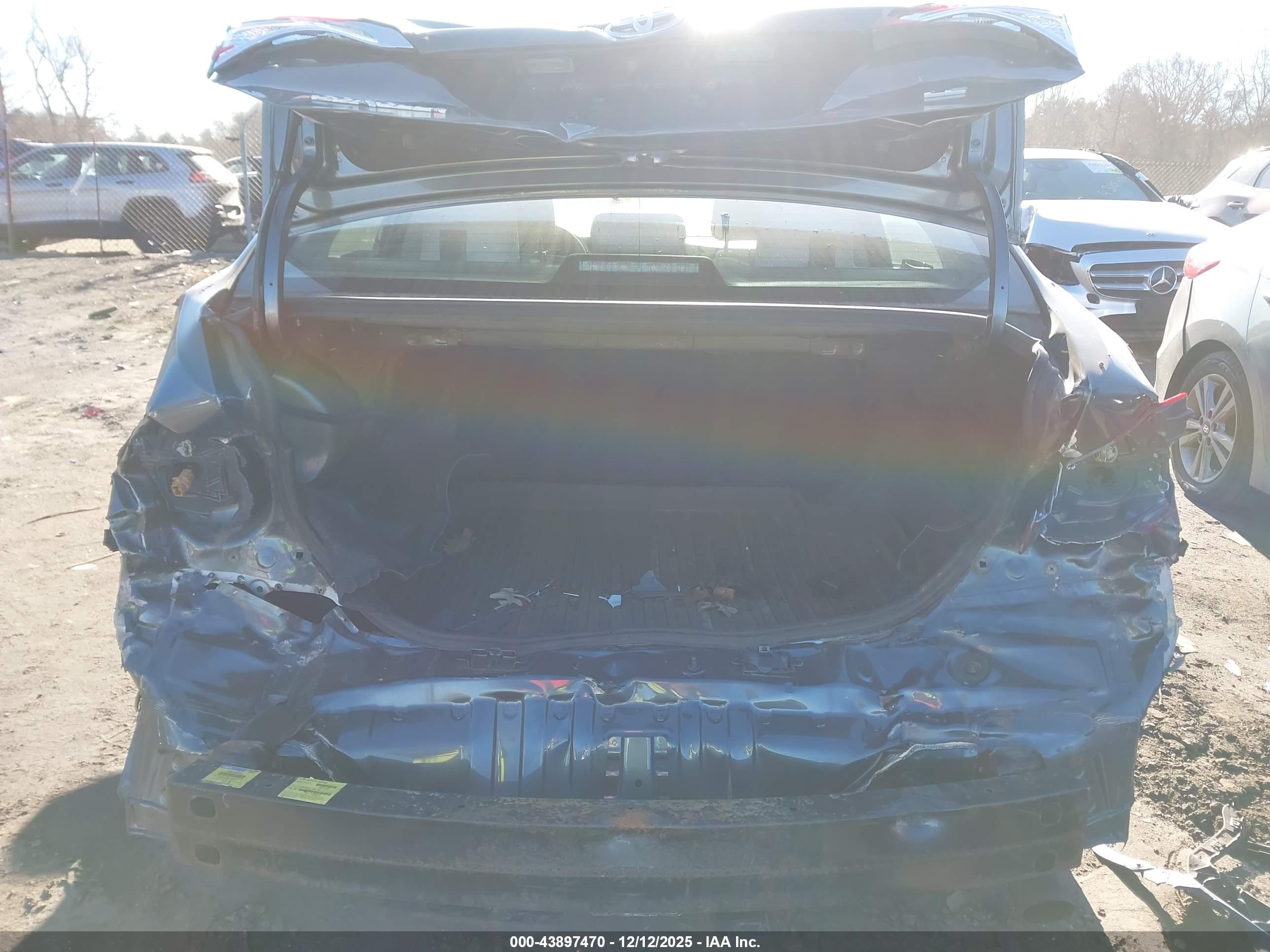 TOYOTA COROLLA image 6