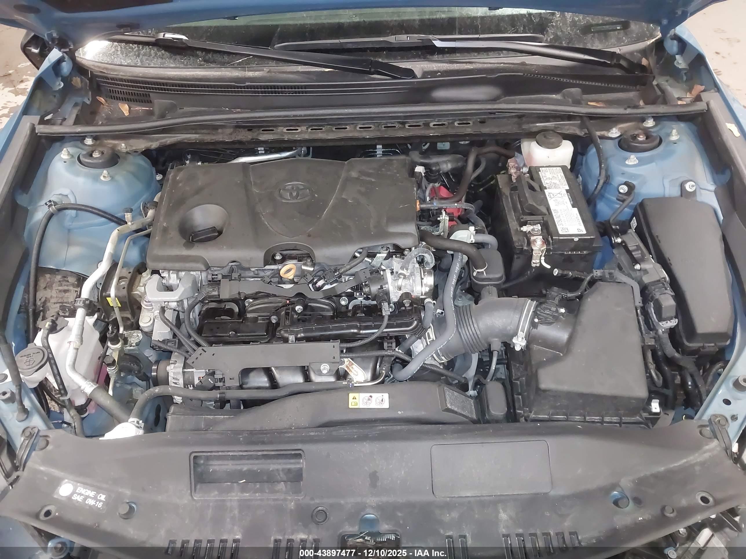 TOYOTA CAMRY image 10