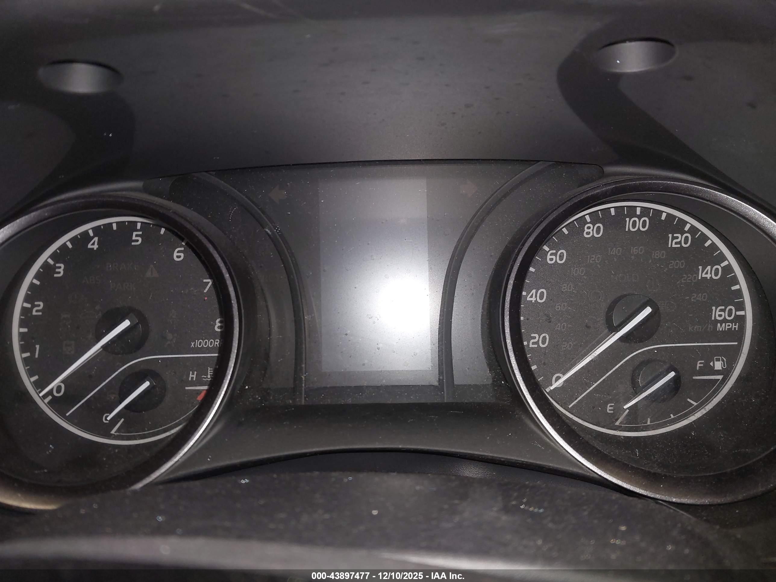 TOYOTA CAMRY image 7