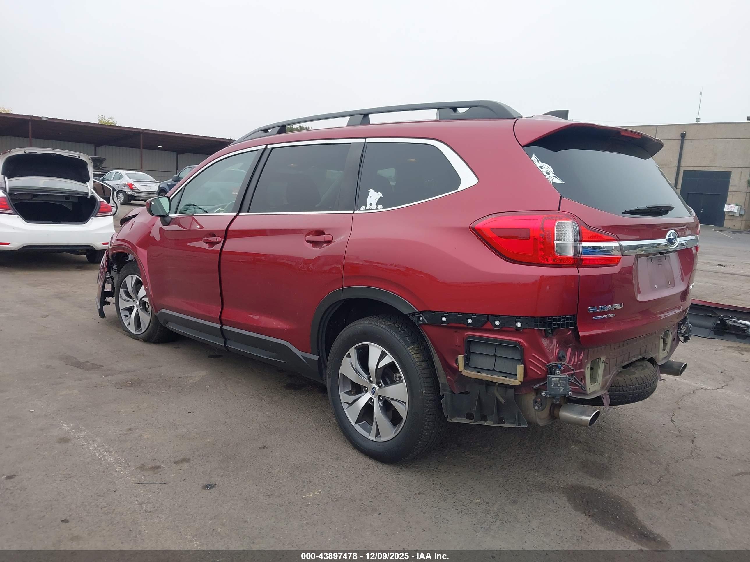 SUBARU ASCENT image 3