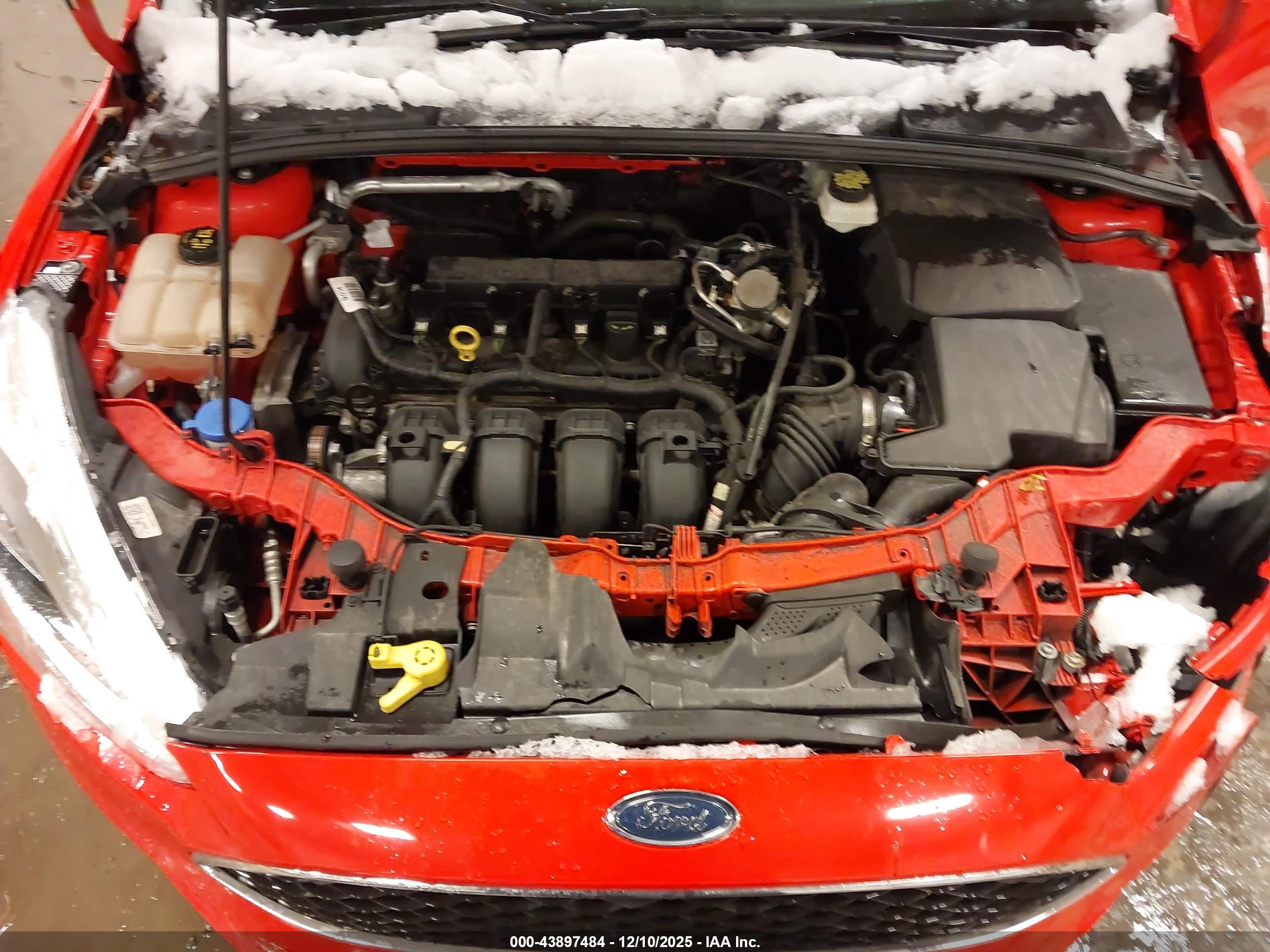 FORD FOCUS image 10