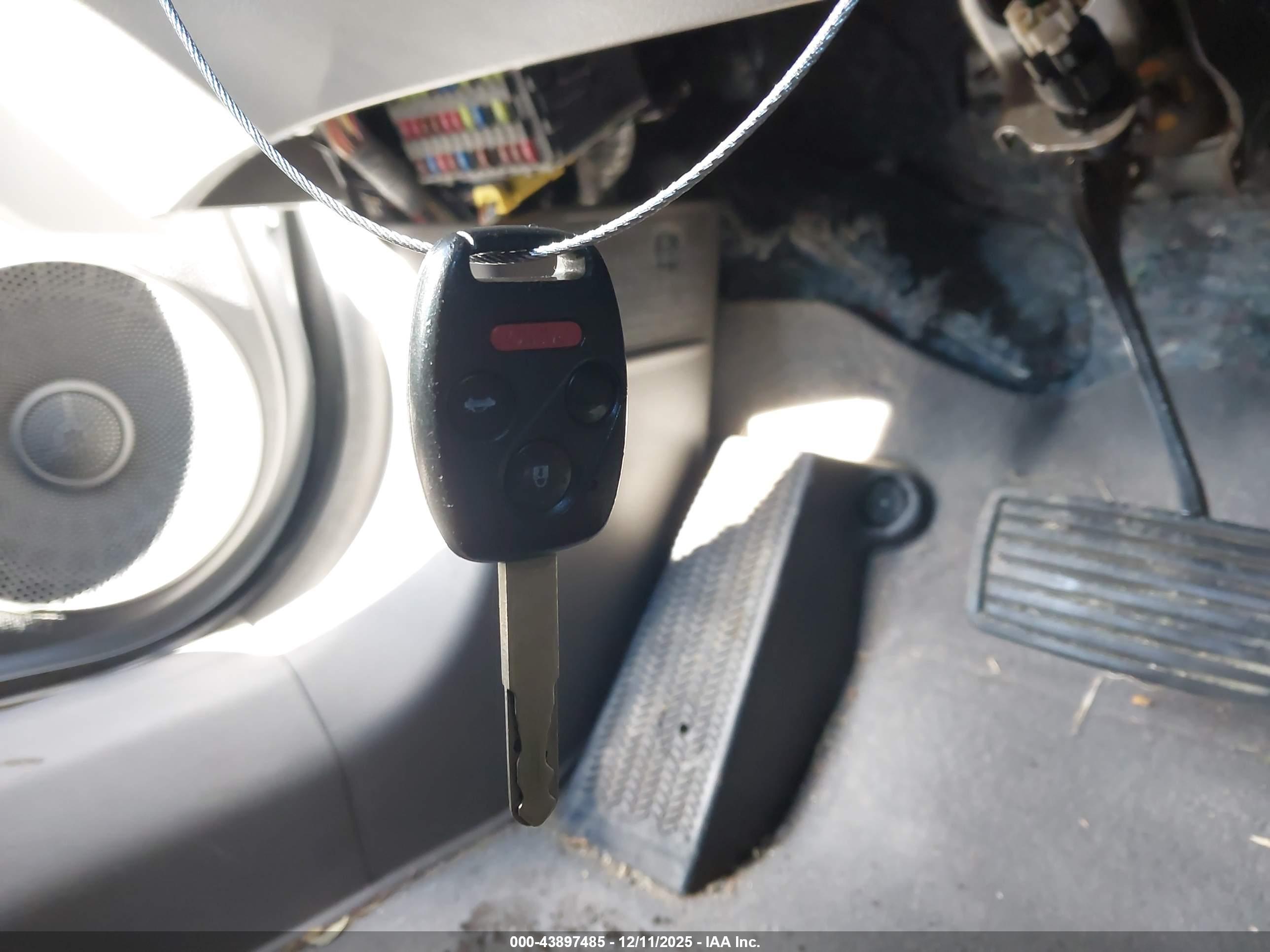 HONDA CIVIC image 11