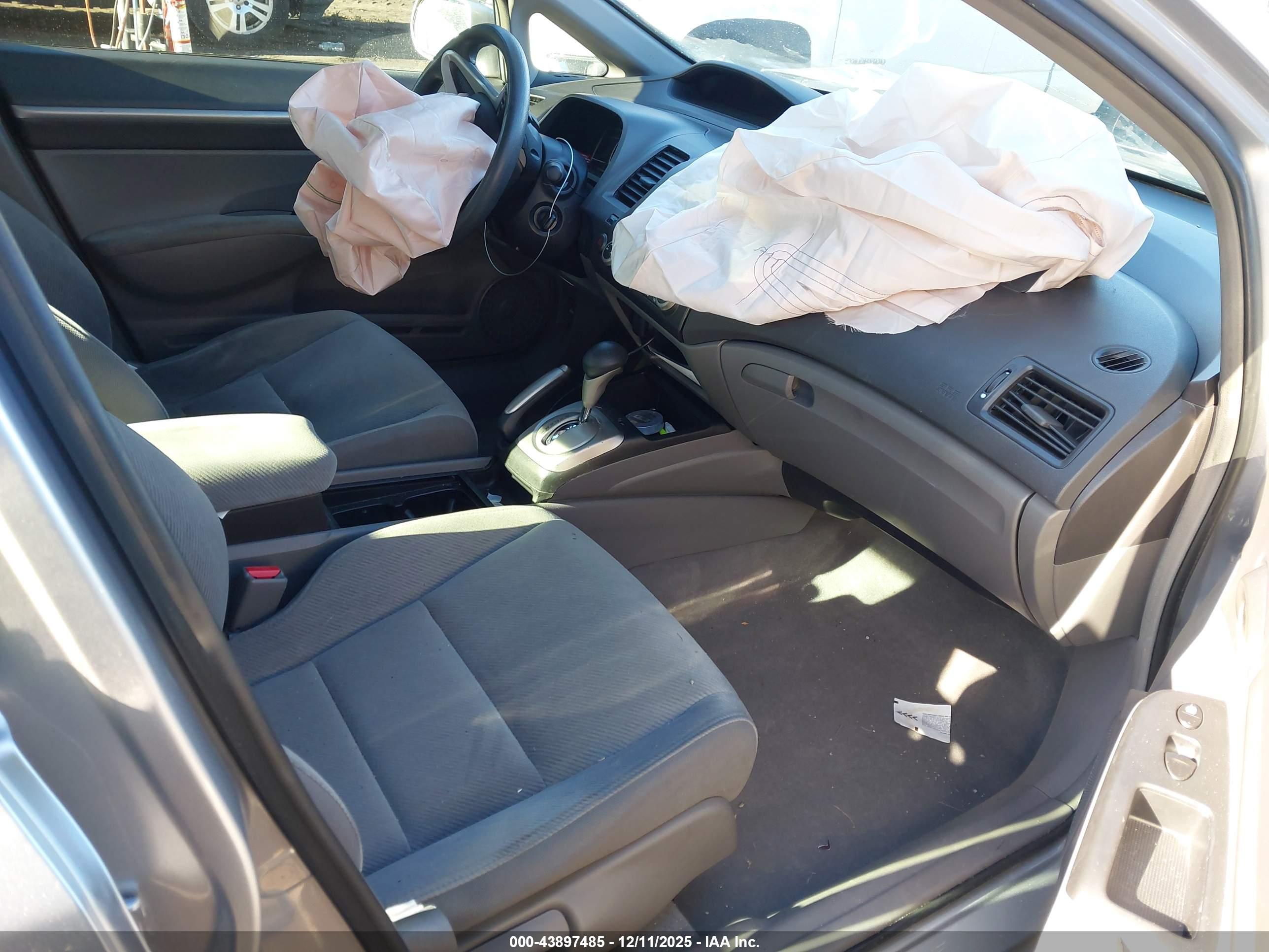 HONDA CIVIC image 5