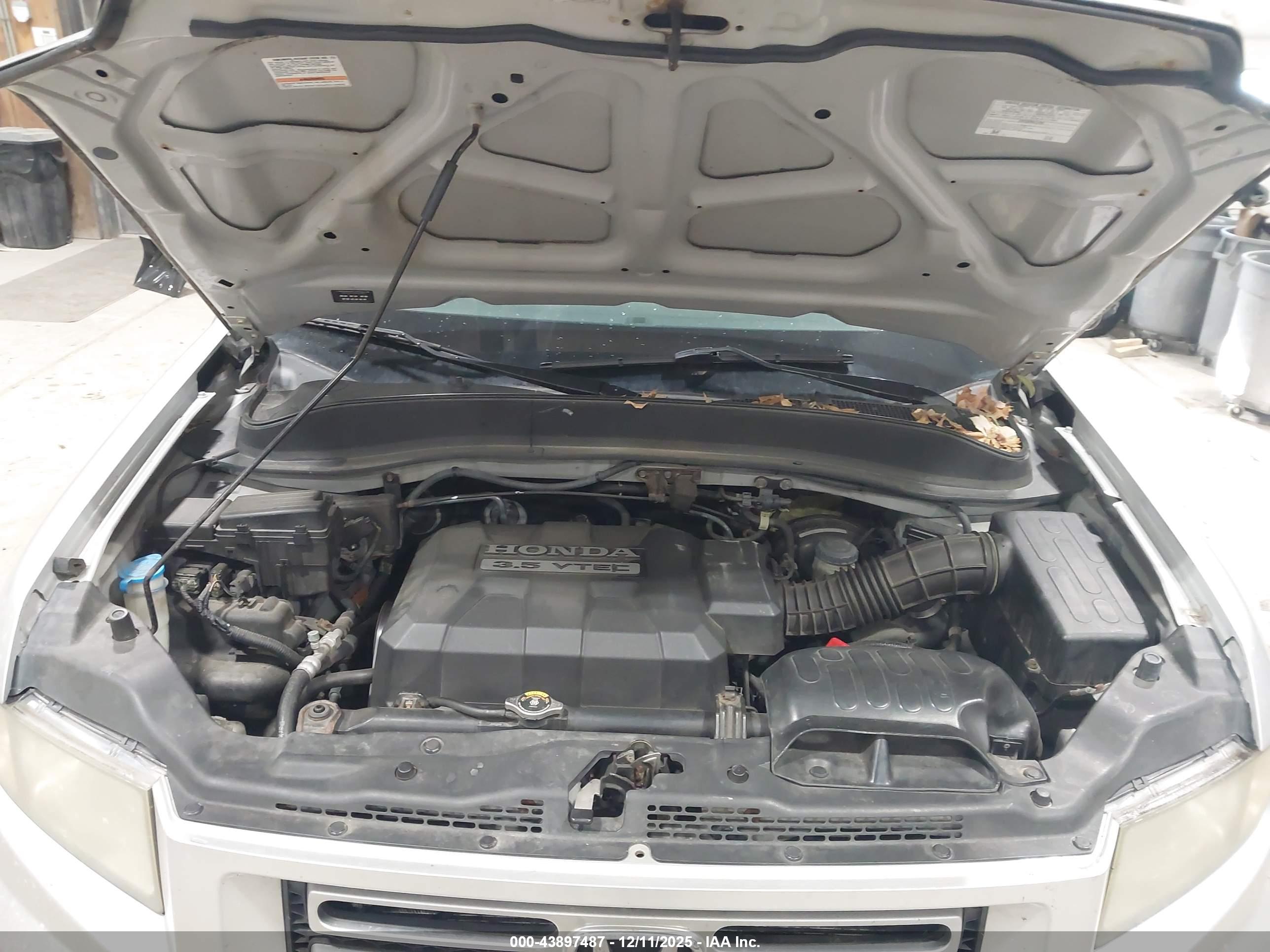 HONDA RIDGELINE image 10