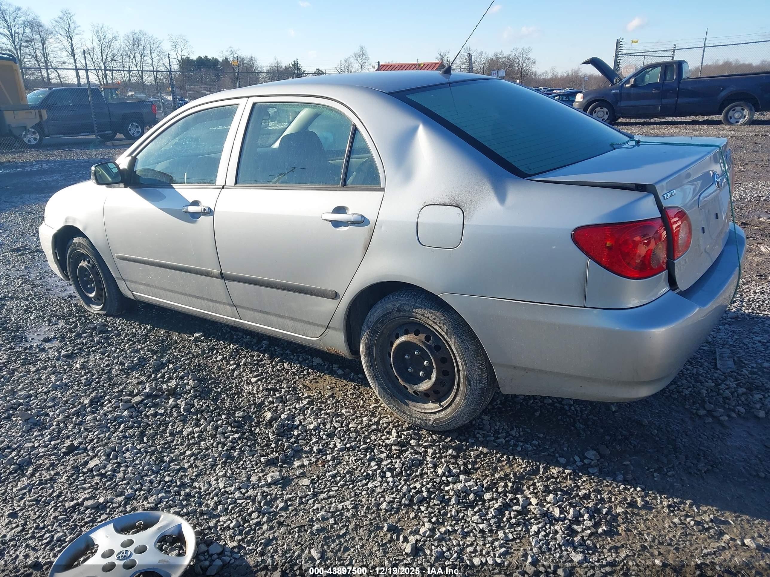 TOYOTA COROLLA image 3