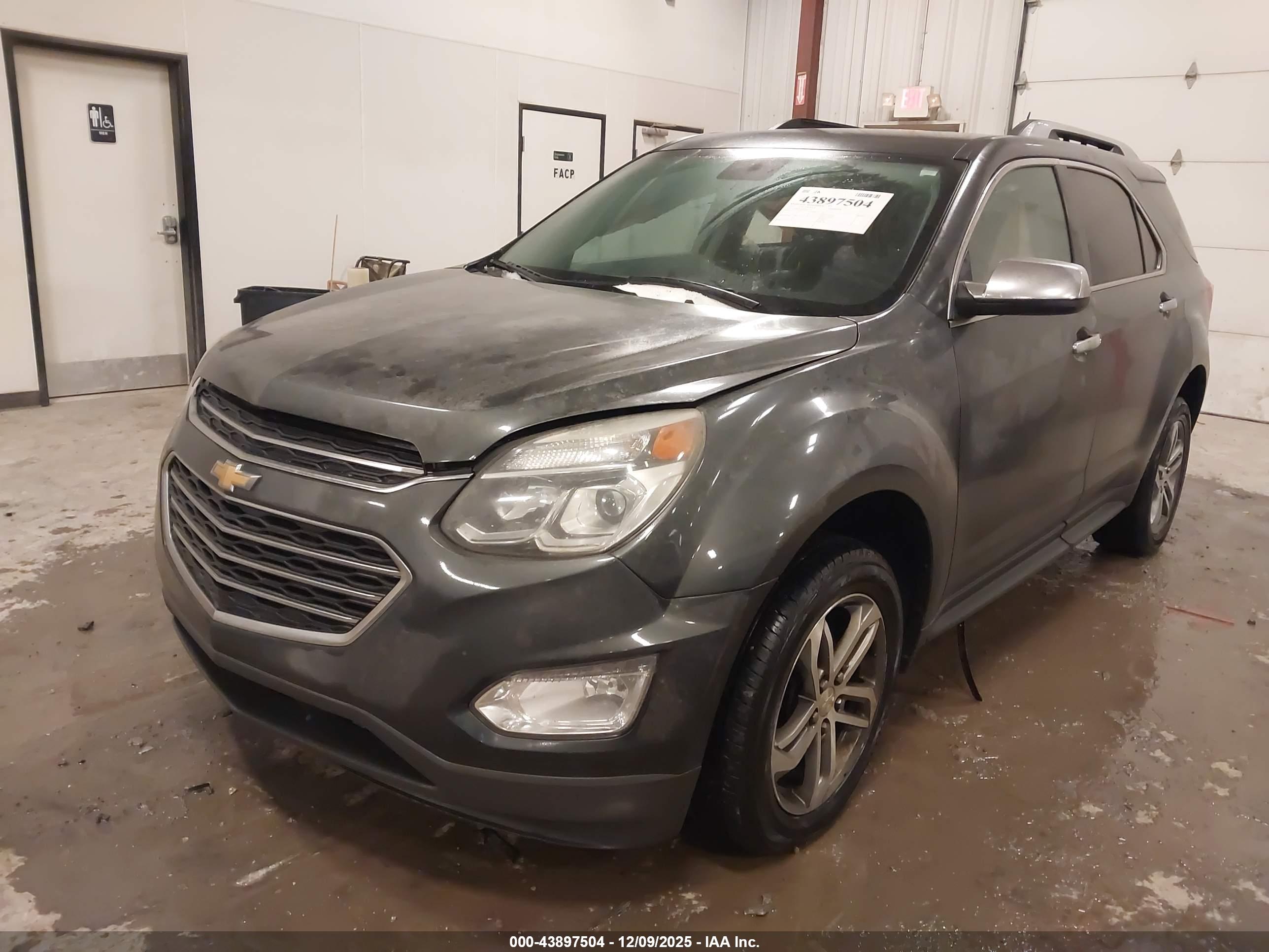 CHEVROLET EQUINOX image 2