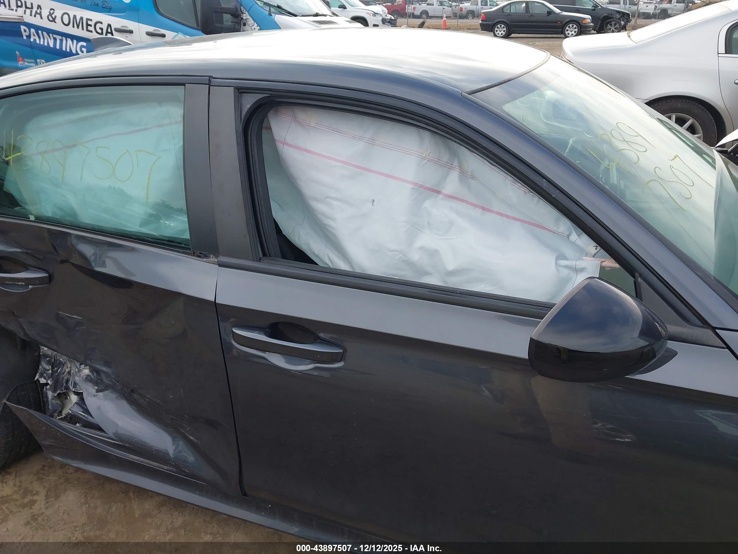 HONDA CIVIC image 6