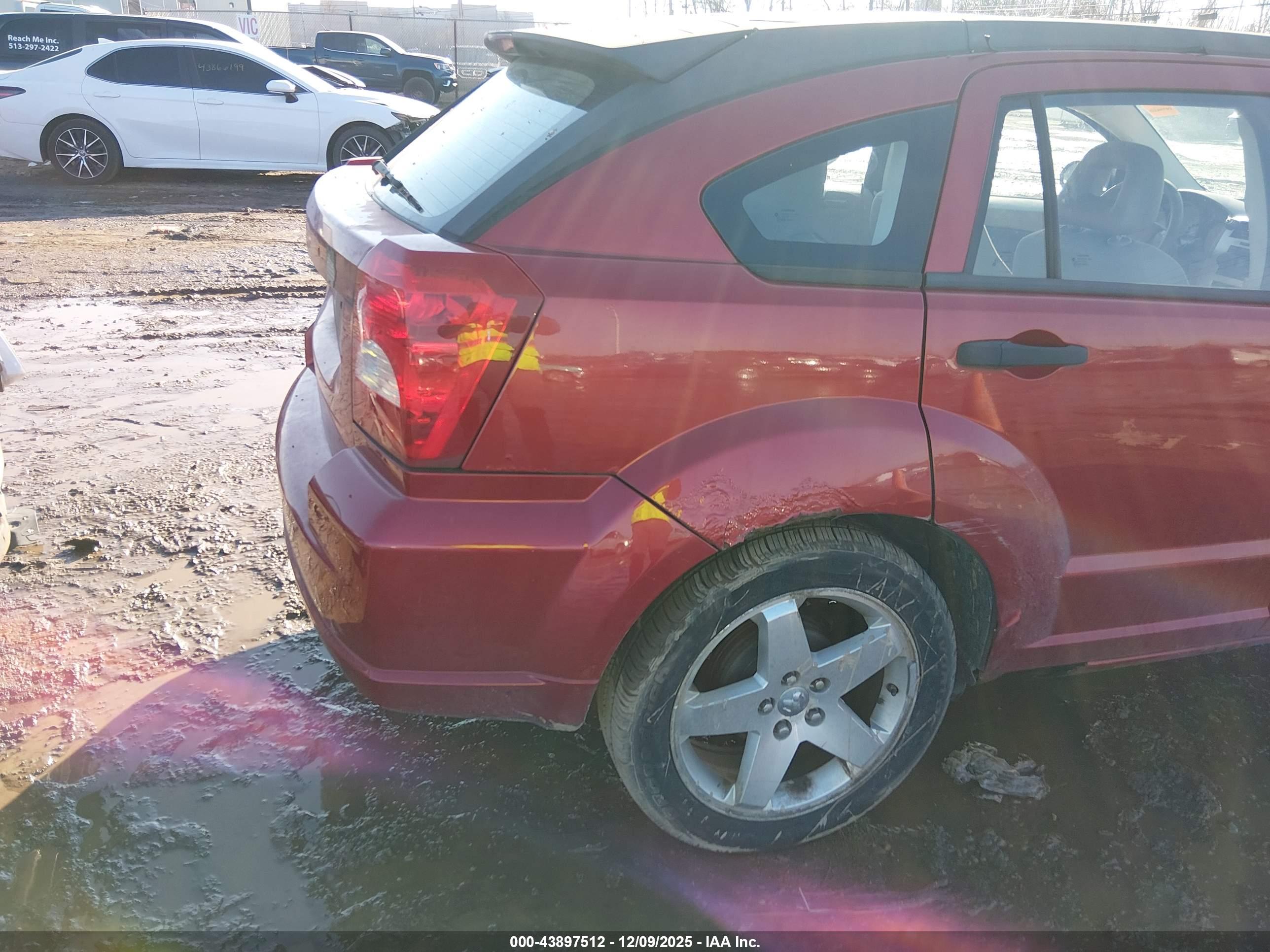 DODGE CALIBER image 4