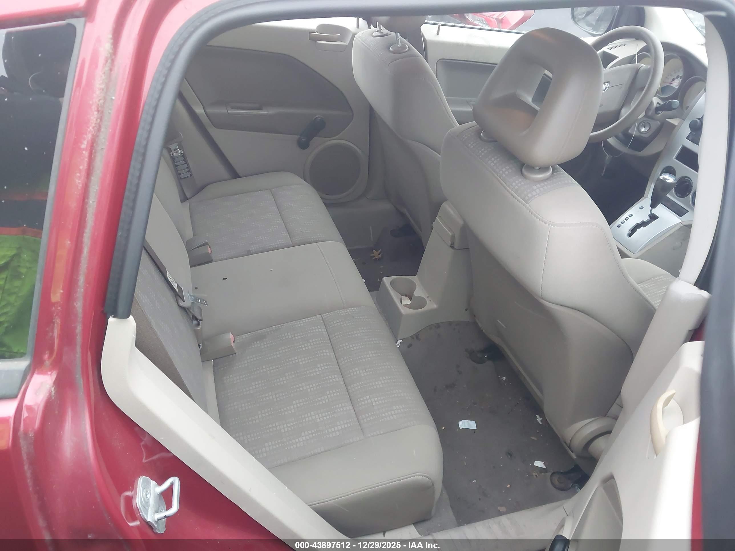 DODGE CALIBER image 8