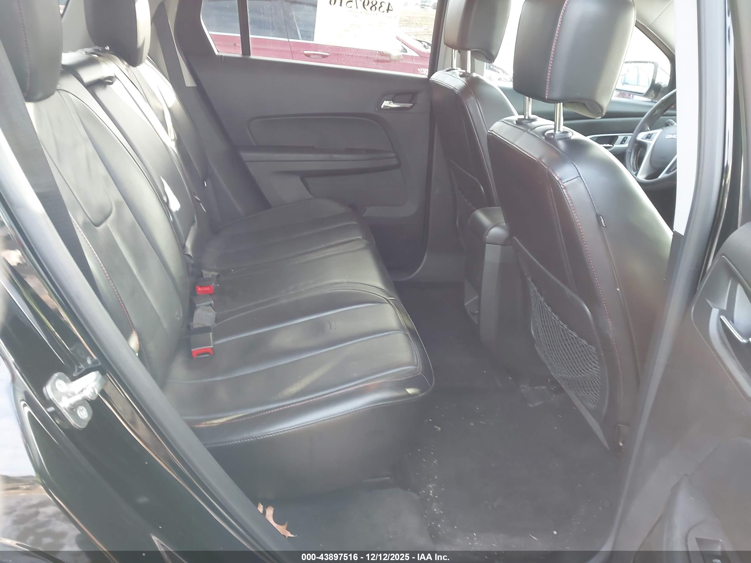 GMC TERRAIN image 8