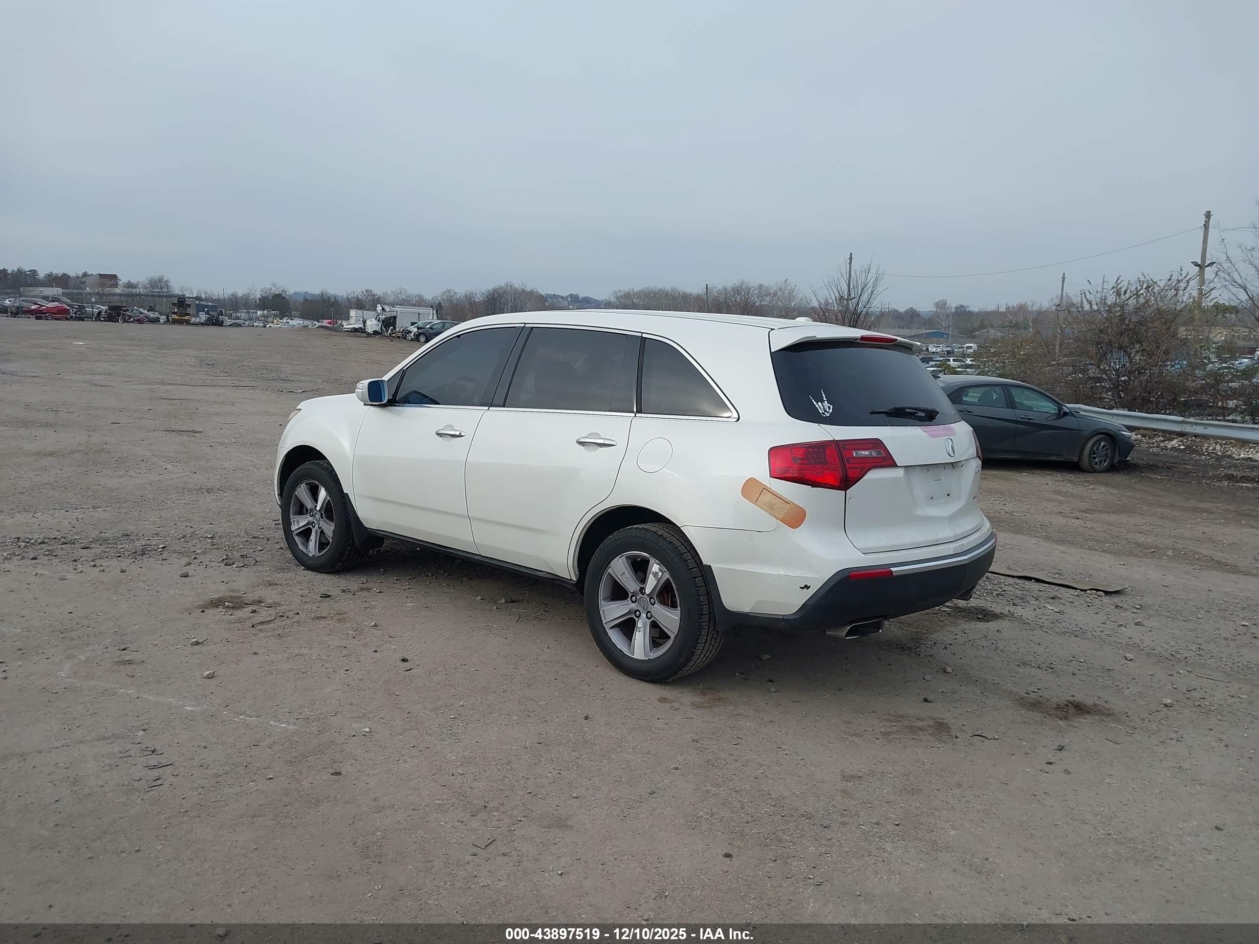 ACURA MDX image 3