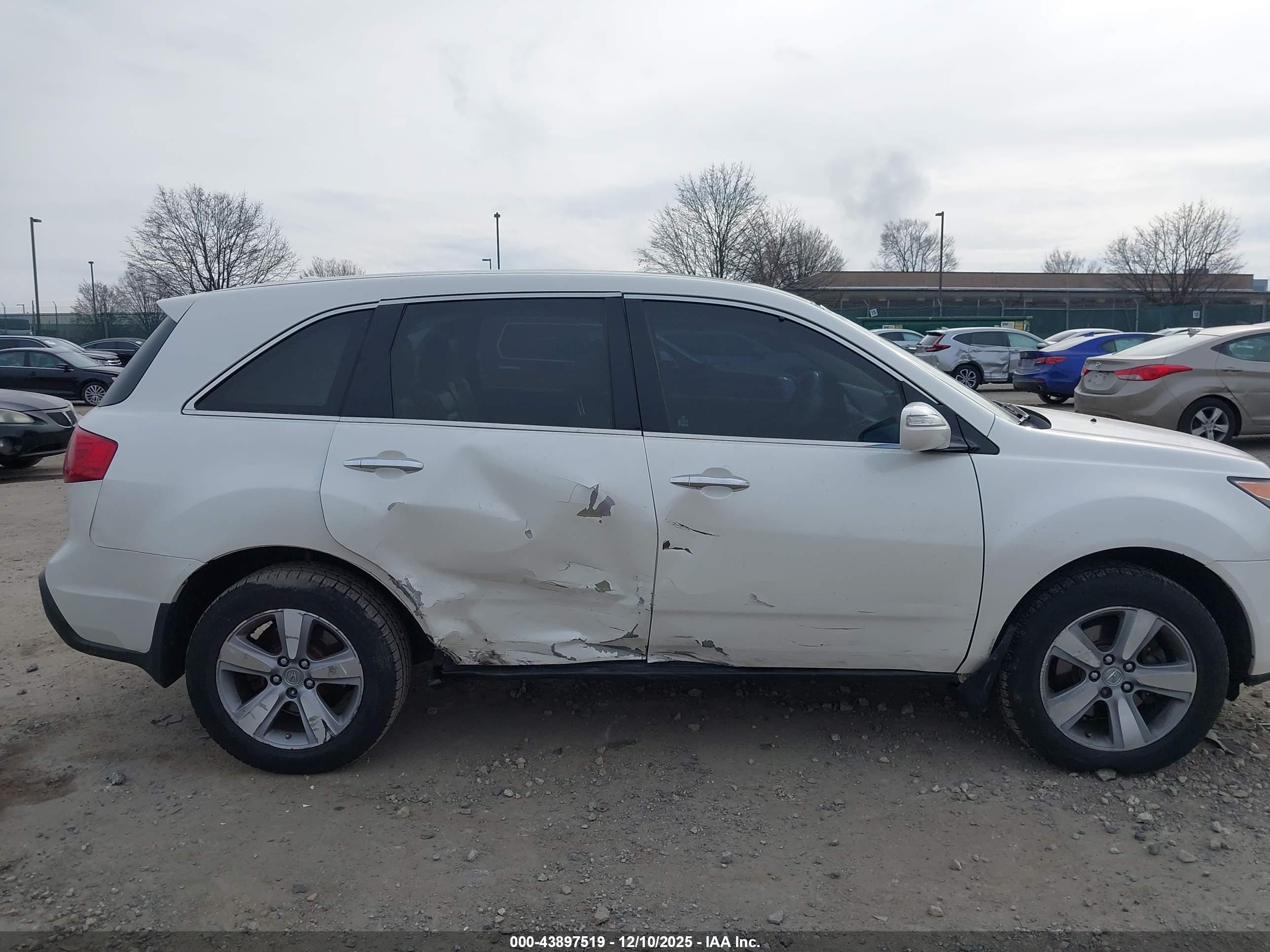 ACURA MDX image 6