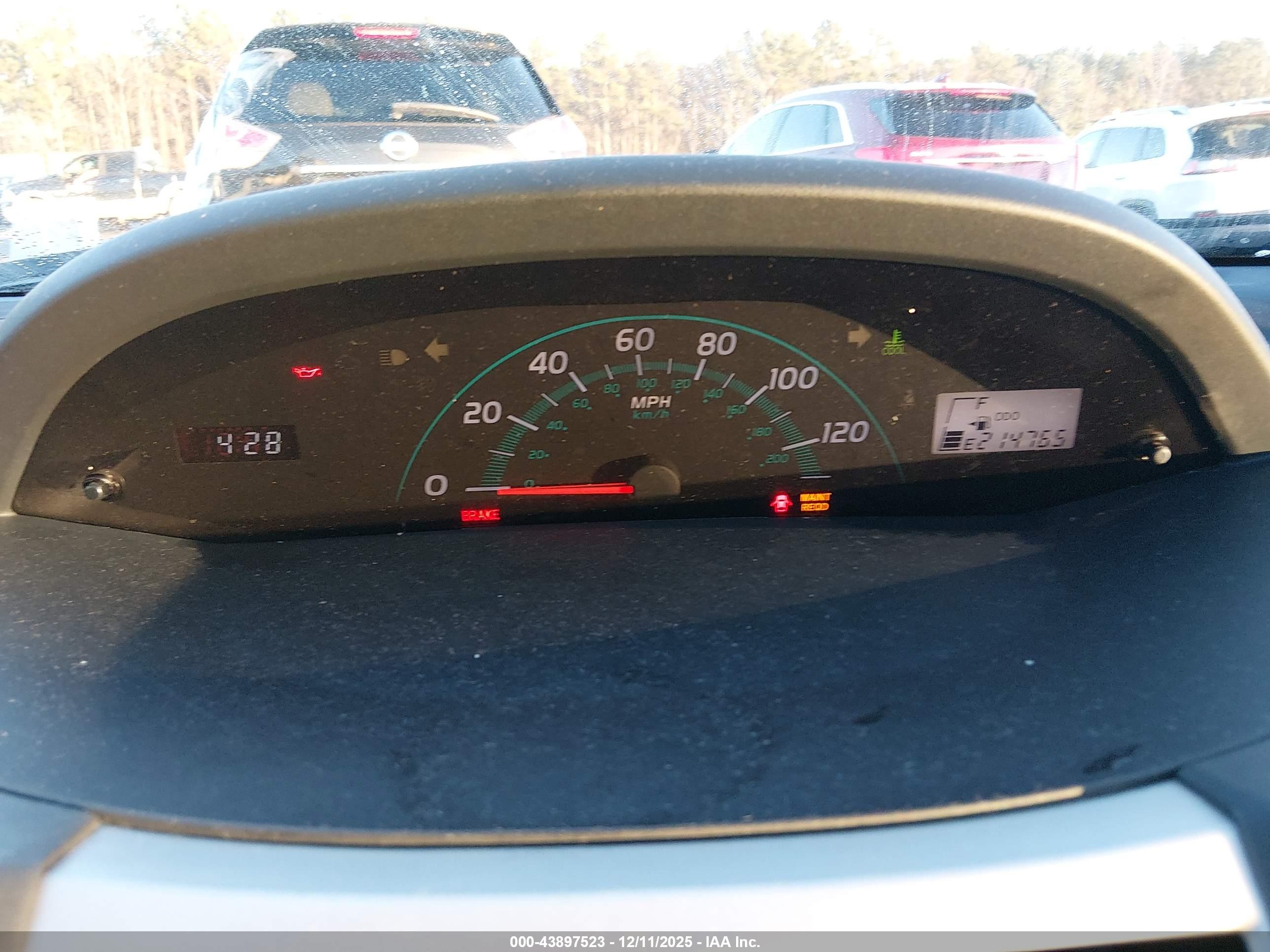 TOYOTA YARIS image 7