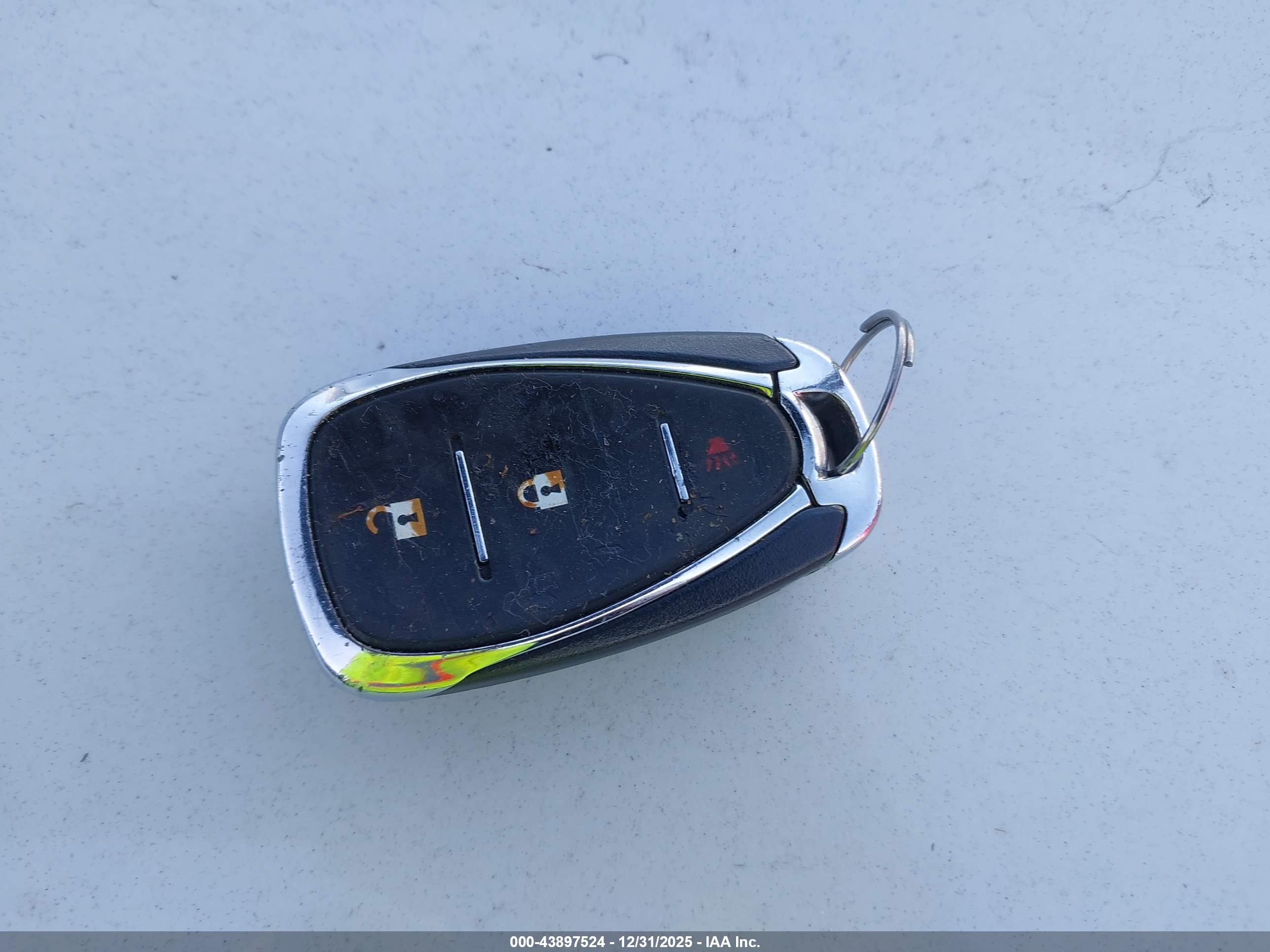CHEVROLET EQUINOX image 11