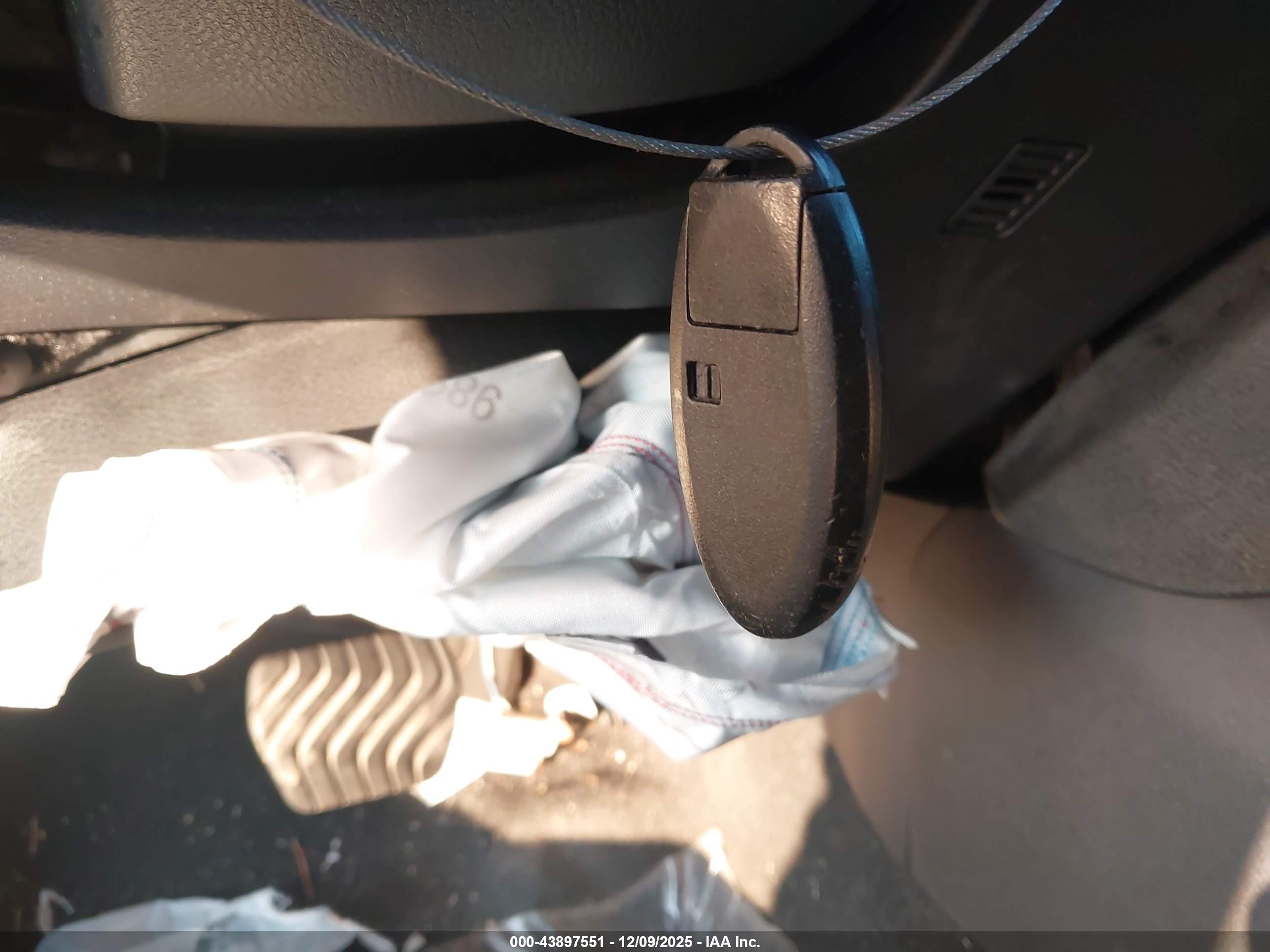 NISSAN ALTIMA image 11