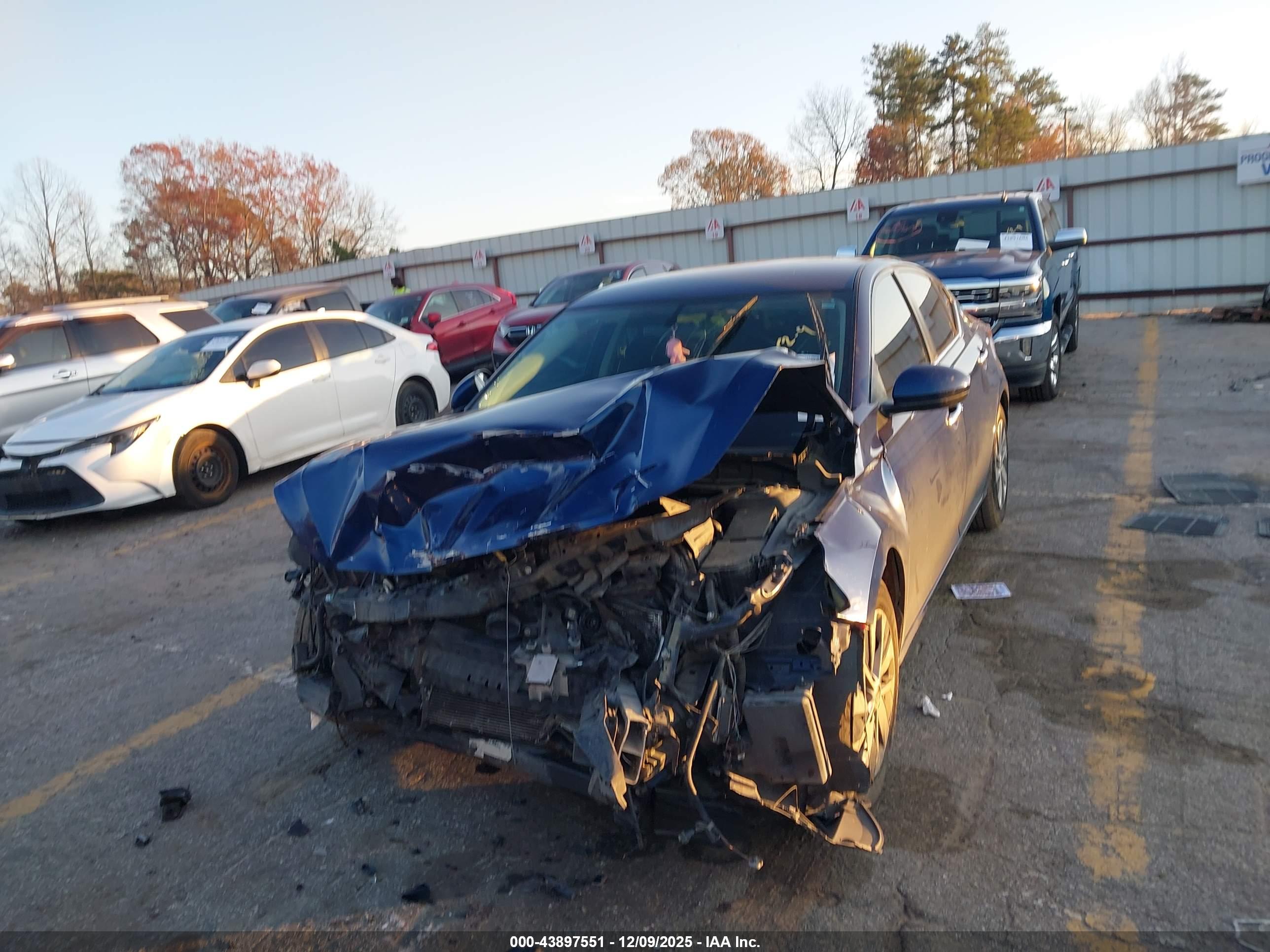 NISSAN ALTIMA image 2