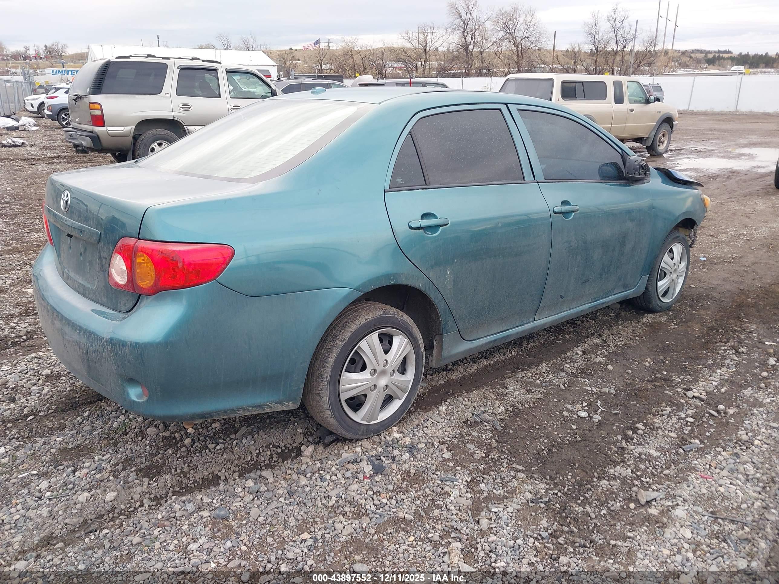 TOYOTA COROLLA image 4