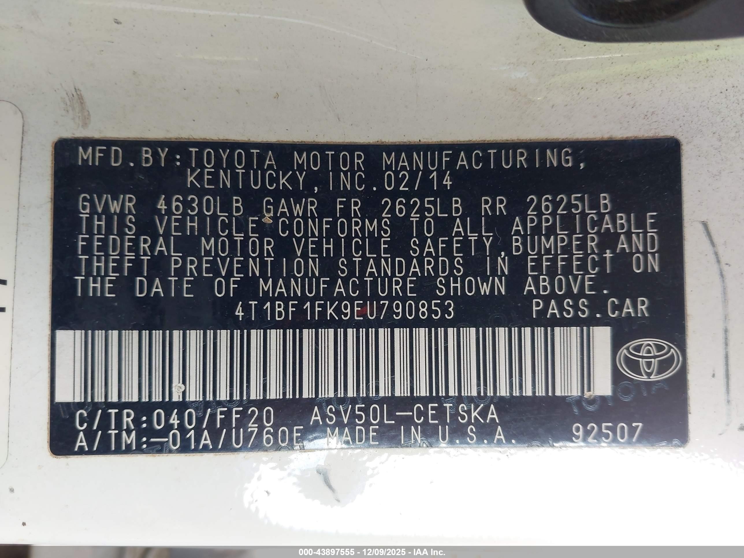 TOYOTA CAMRY image 9