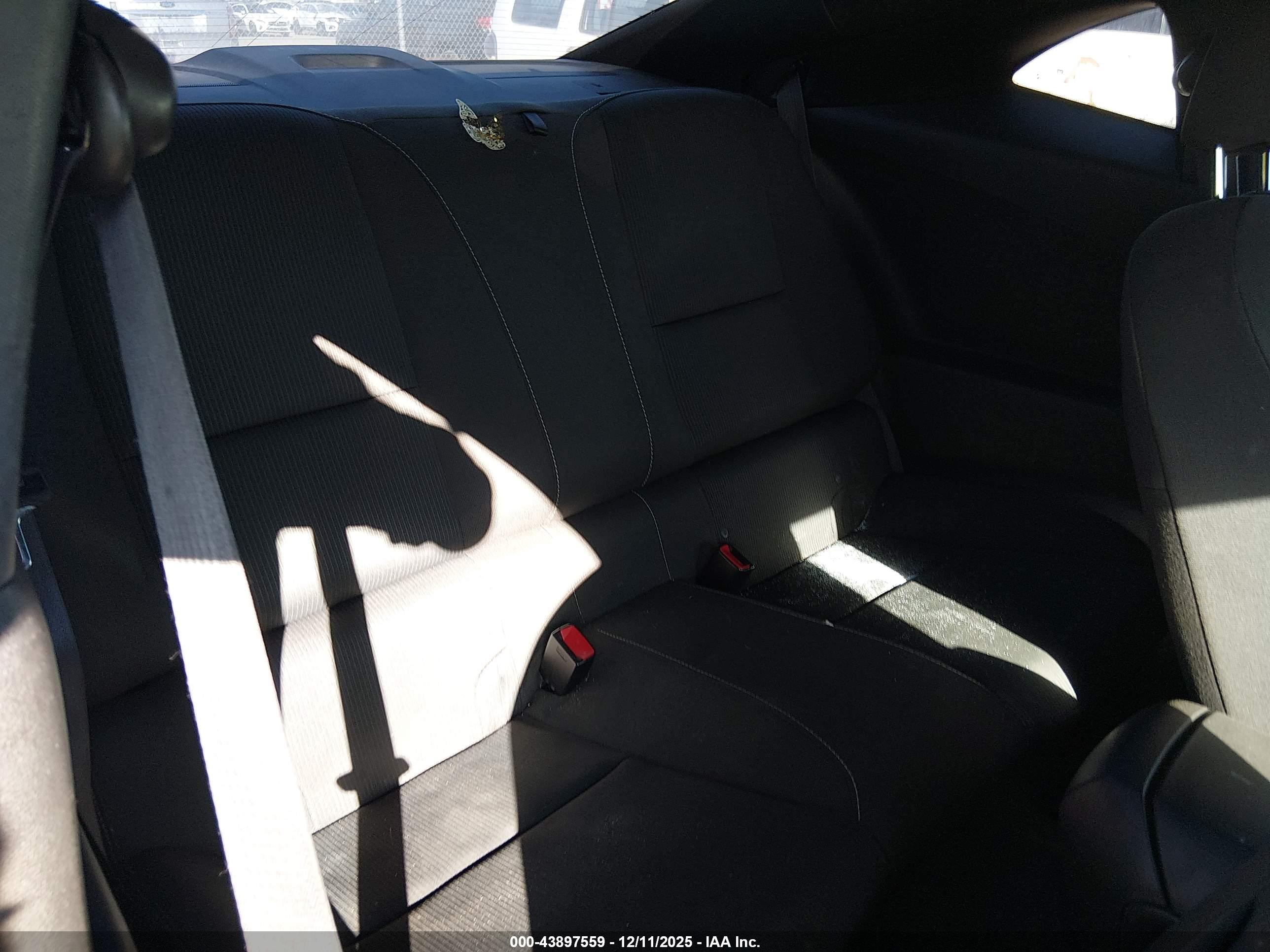CHEVROLET CAMARO image 8
