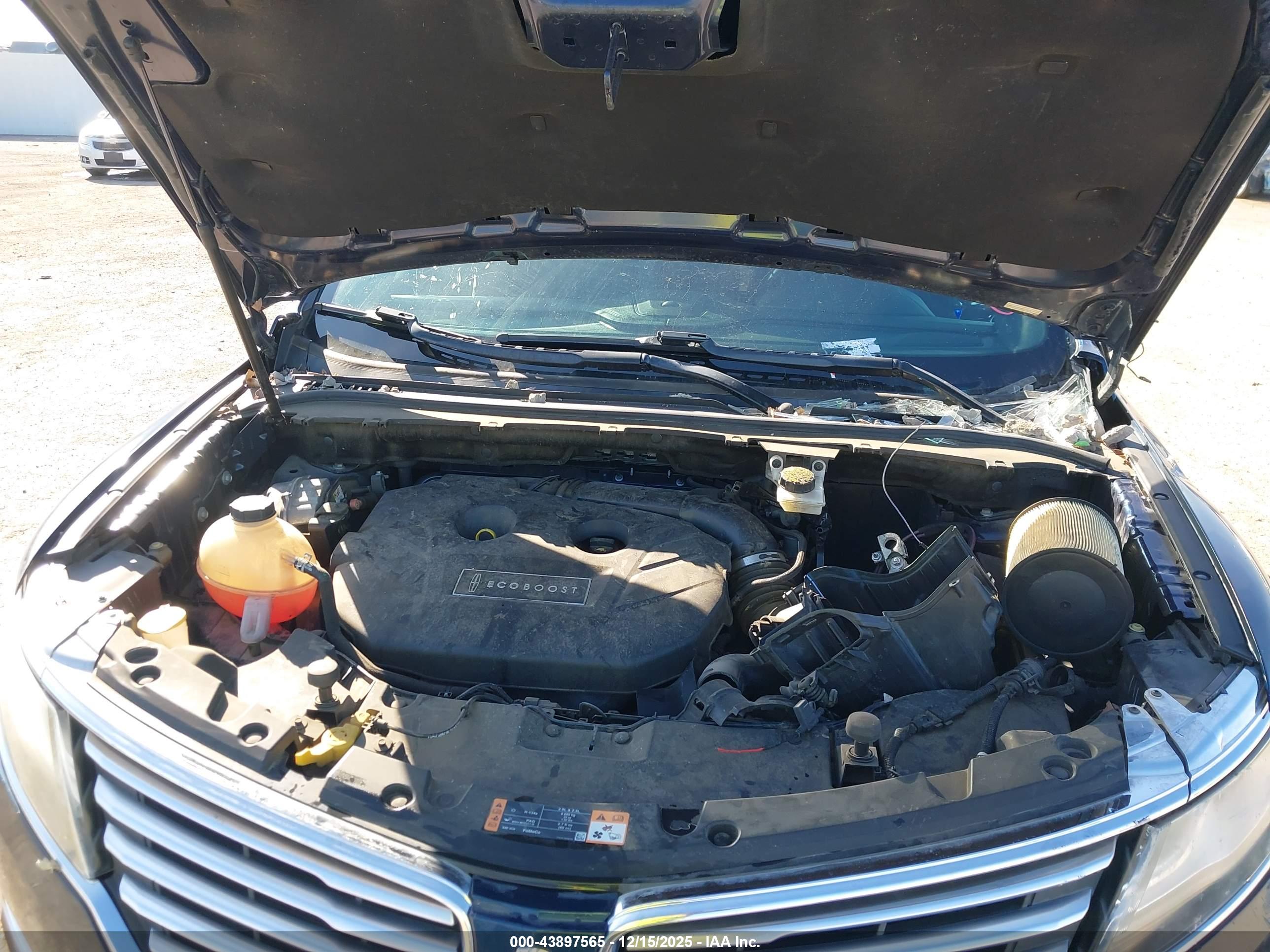 LINCOLN MKC image 10