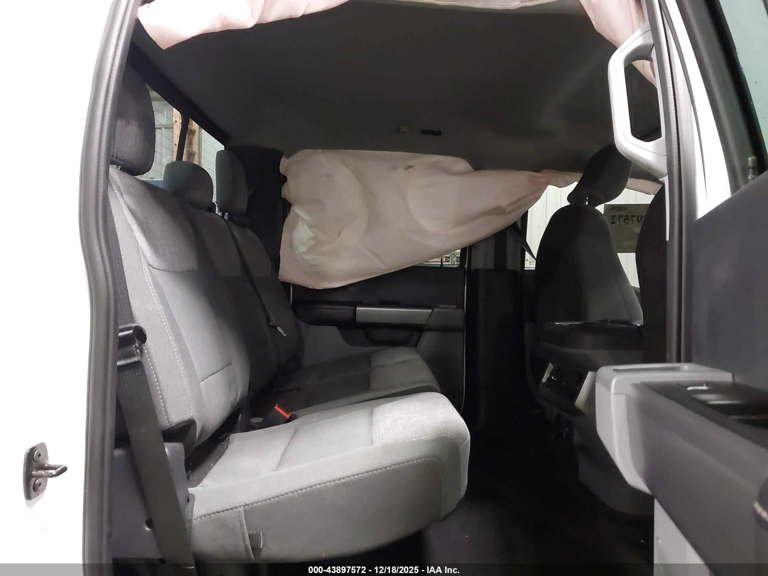 FORD F-250 image 7