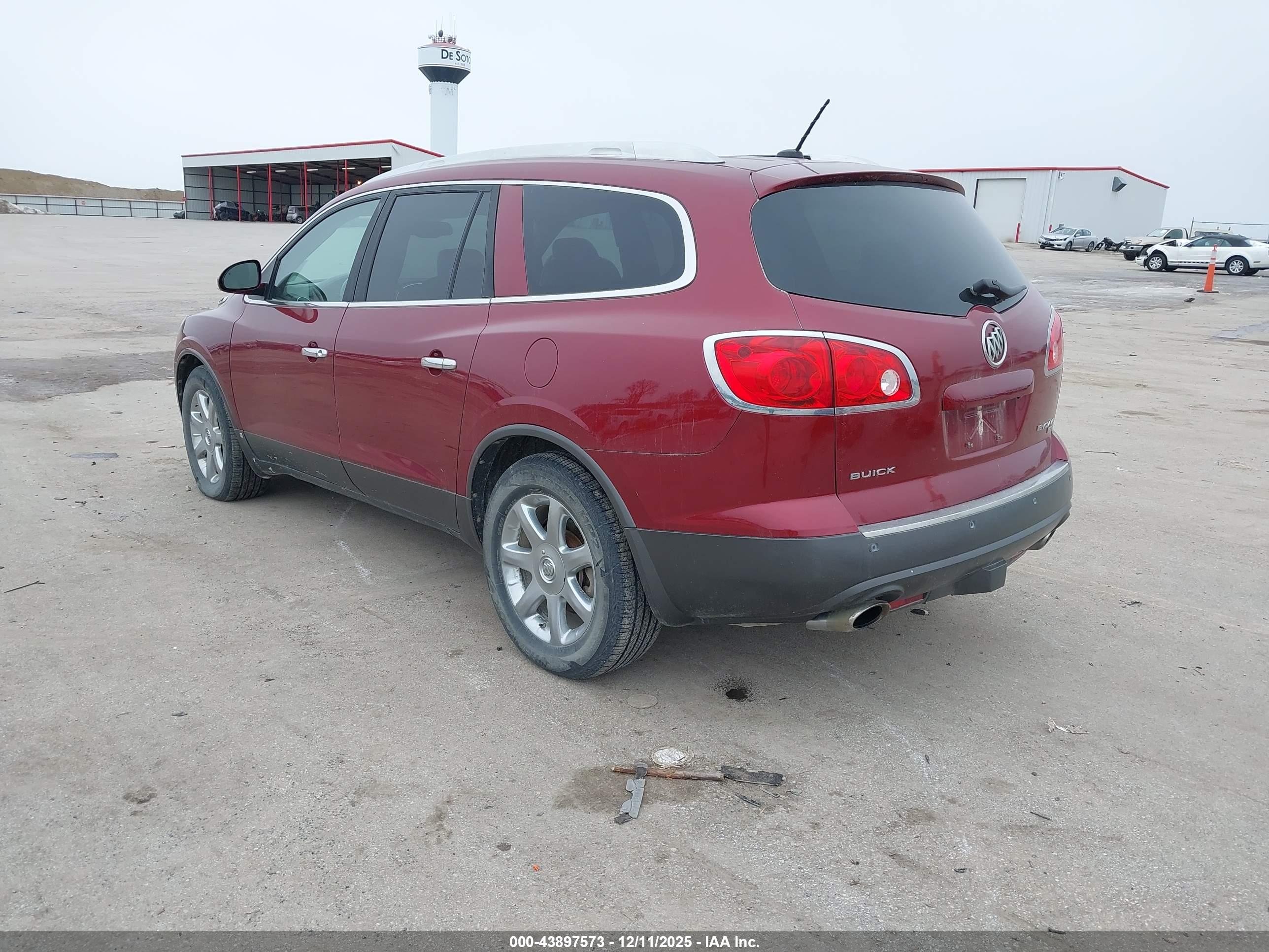 BUICK ENCLAVE image 3