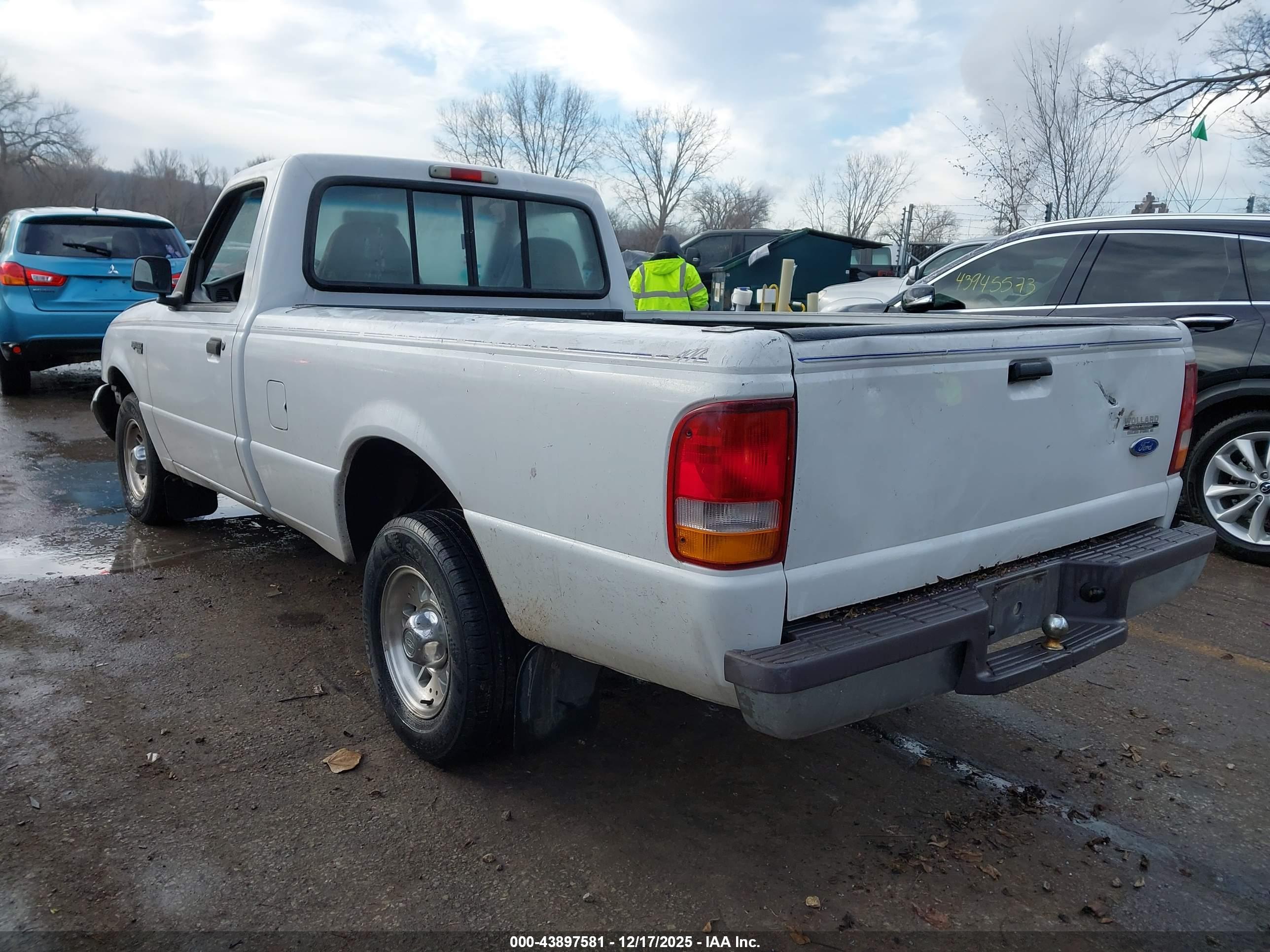 FORD RANGER image 3
