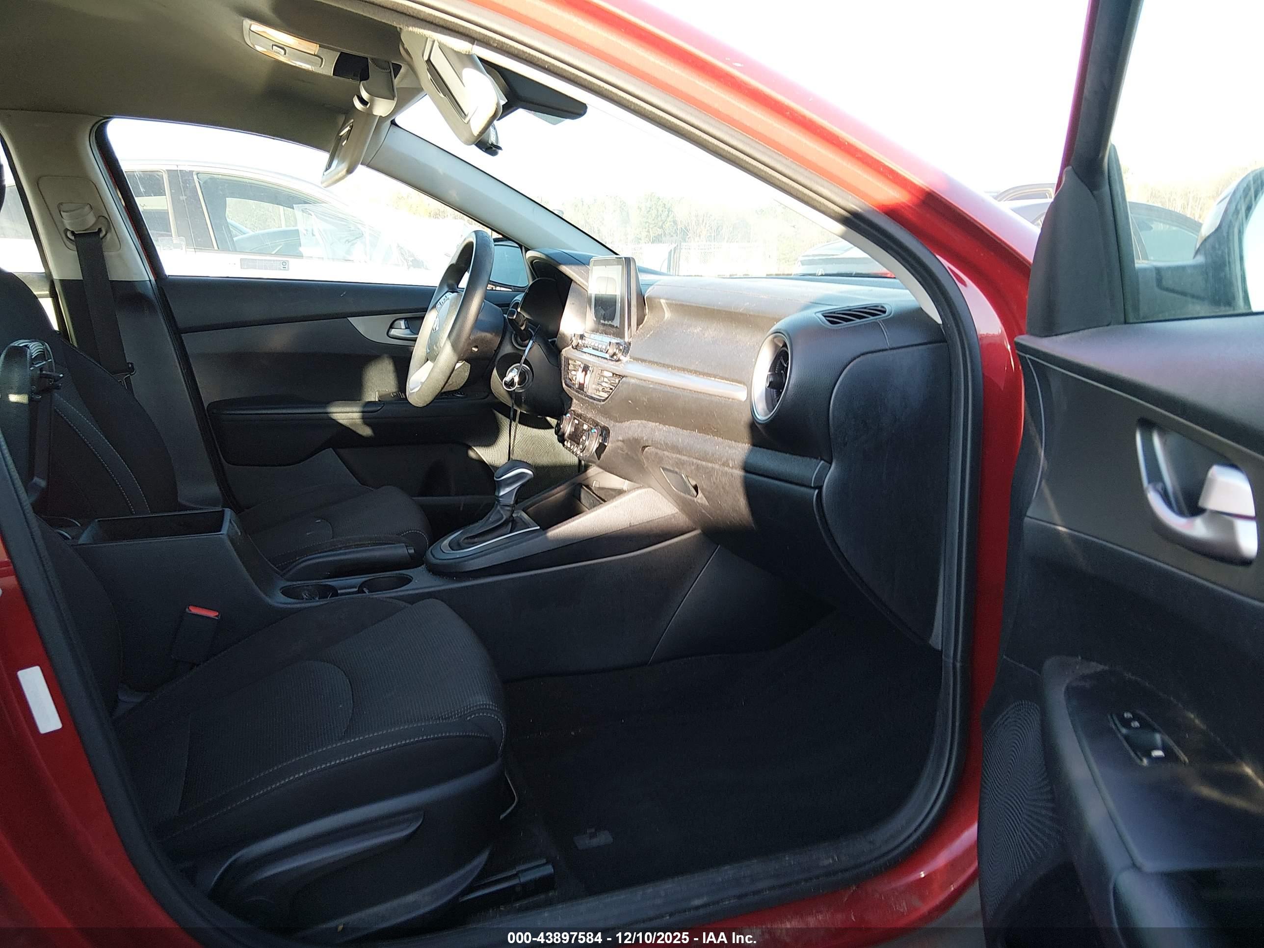 KIA FORTE image 5