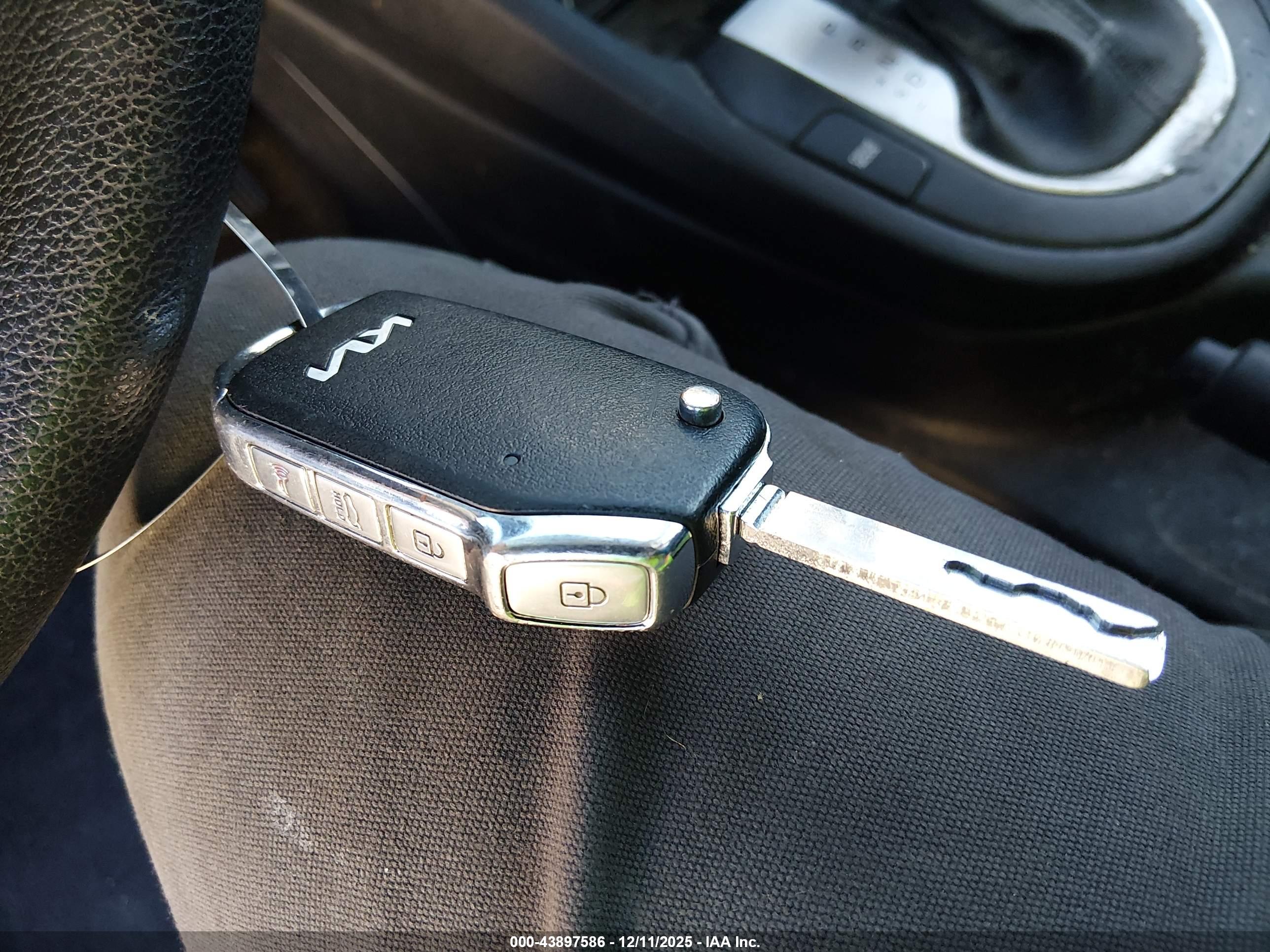 KIA FORTE image 11